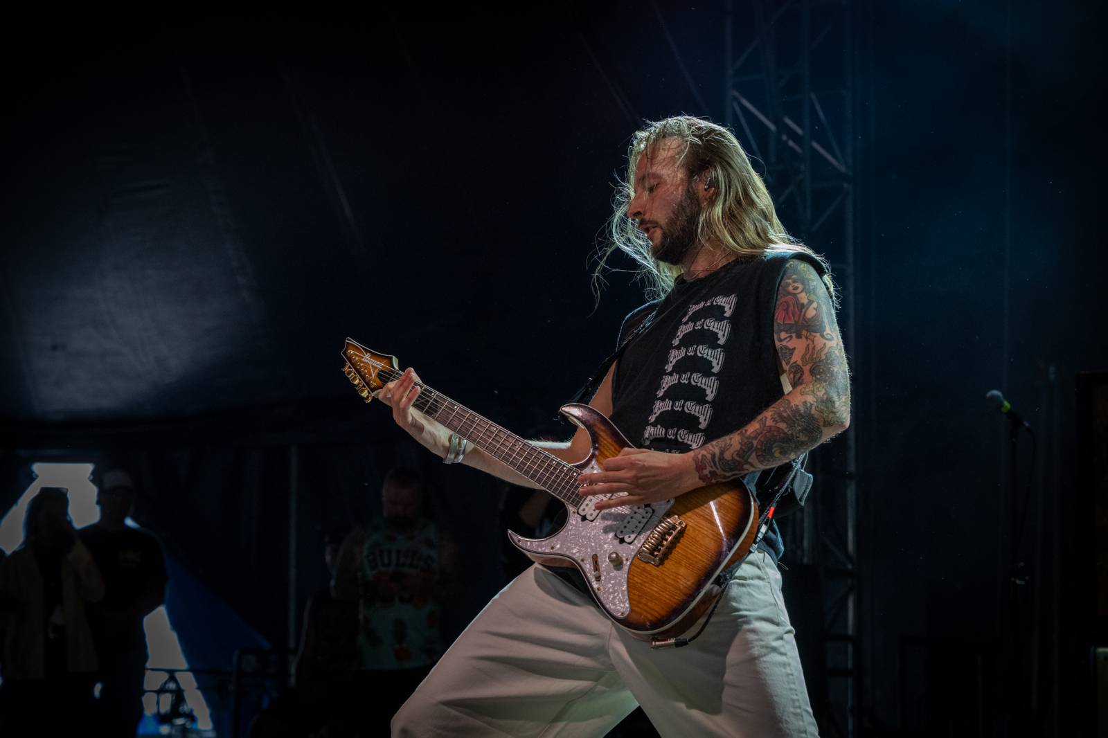 Nad Hradcem Králové čtvrtý den Rock for People konečně vysvitlo slunce. Dorazili Within Temptation, Don Broco, Silent Planet i Alessi Rose