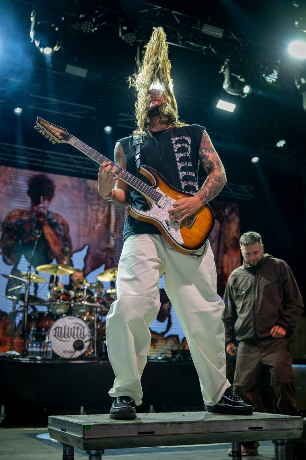 Nad Hradcem Králové čtvrtý den Rock for People konečně vysvitlo slunce. Dorazili Within Temptation, Don Broco, Silent Planet i Alessi Rose