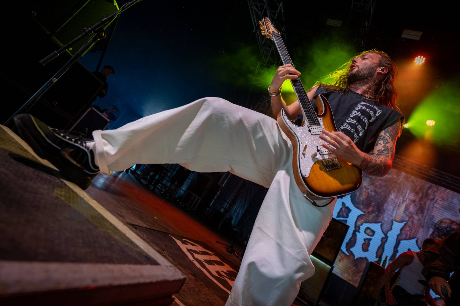 Nad Hradcem Králové čtvrtý den Rock for People konečně vysvitlo slunce. Dorazili Within Temptation, Don Broco, Silent Planet i Alessi Rose
