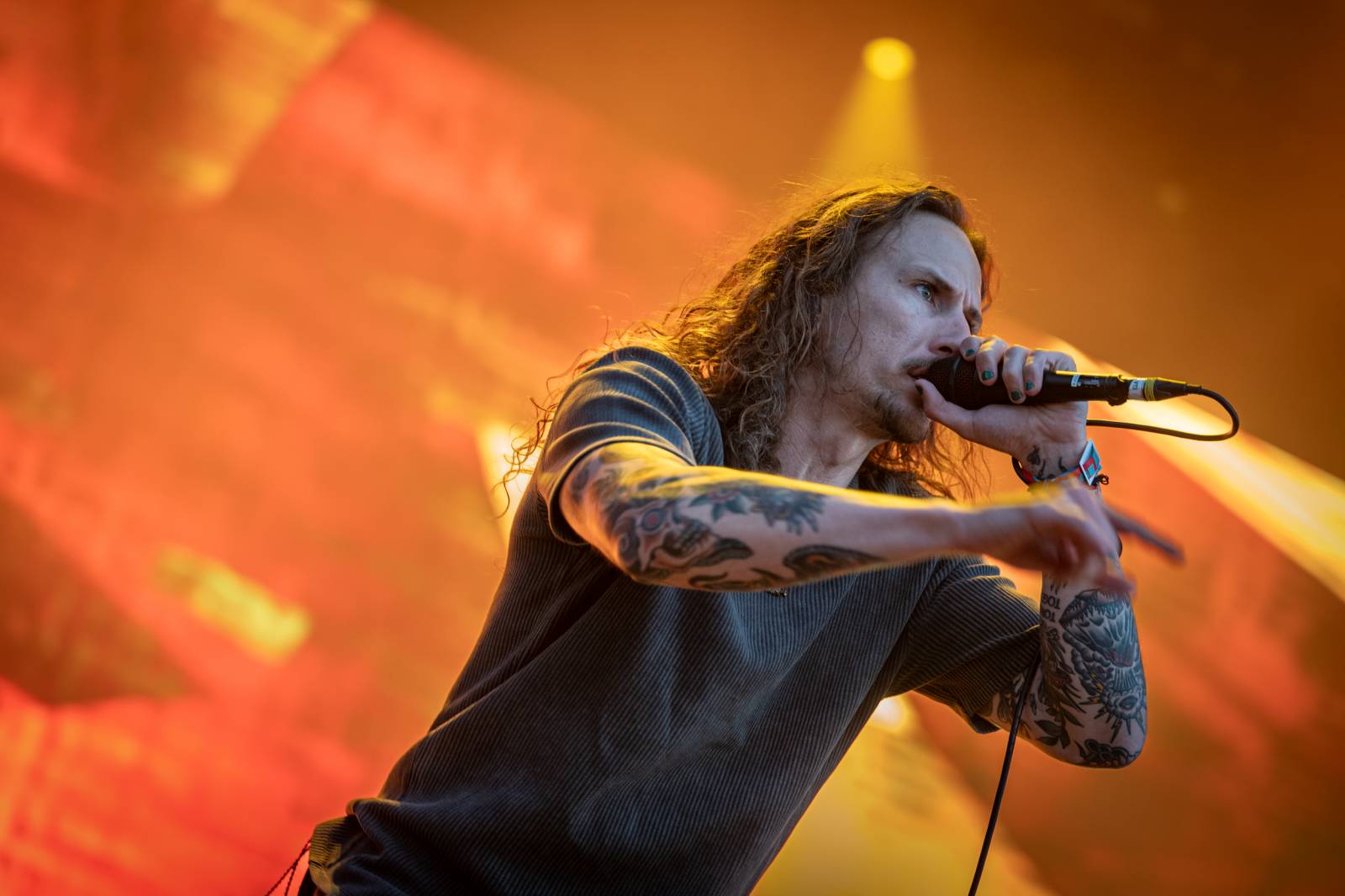 Nad Hradcem Králové čtvrtý den Rock for People konečně vysvitlo slunce. Dorazili Within Temptation, Don Broco, Silent Planet i Alessi Rose