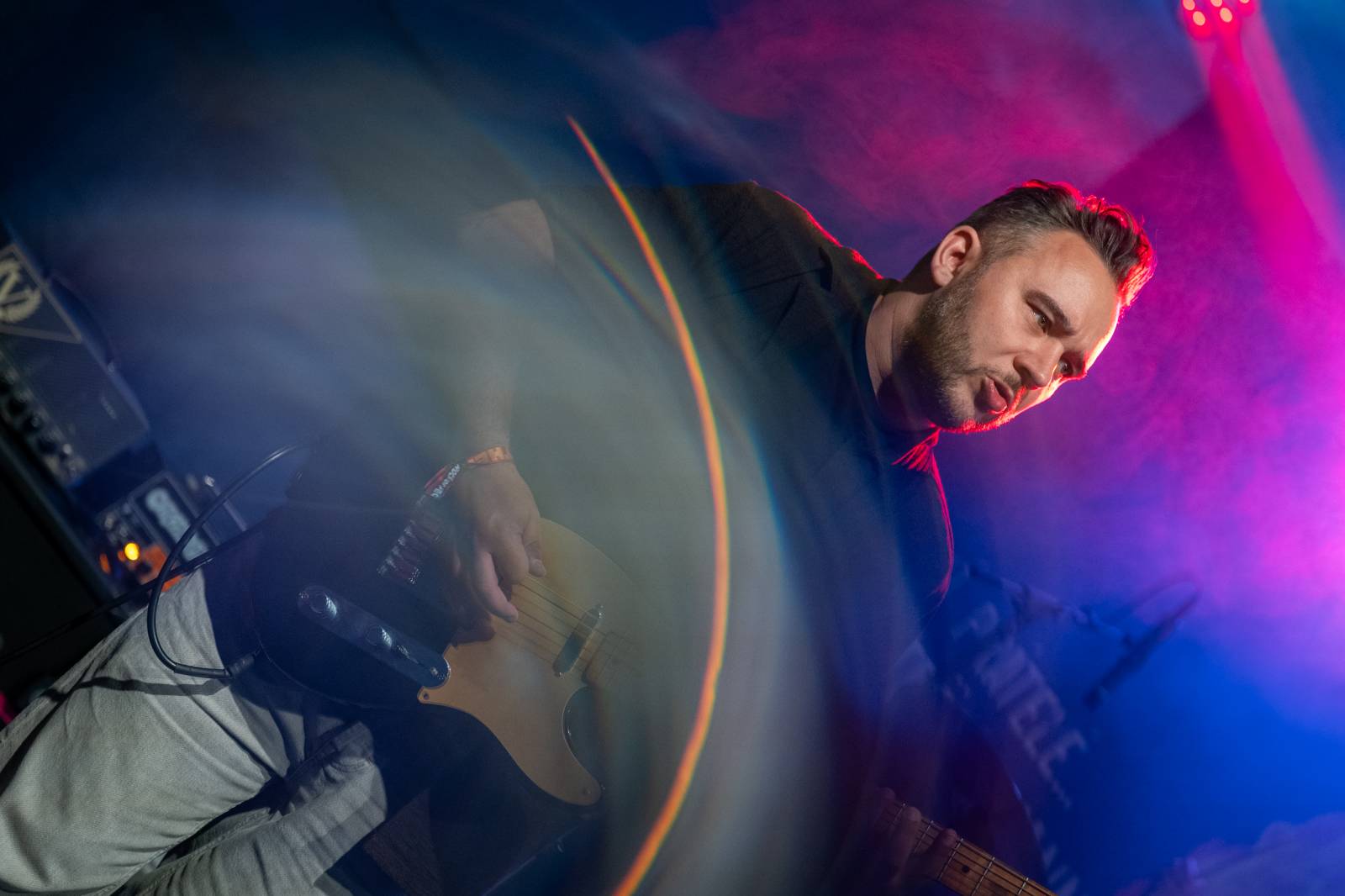 Nad Hradcem Králové čtvrtý den Rock for People konečně vysvitlo slunce. Dorazili Within Temptation, Don Broco, Silent Planet i Alessi Rose