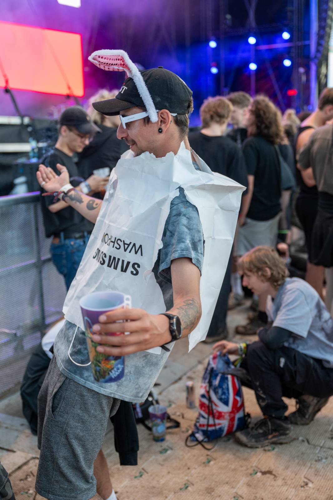 Nad Hradcem Králové čtvrtý den Rock for People konečně vysvitlo slunce. Dorazili Within Temptation, Don Broco, Silent Planet i Alessi Rose