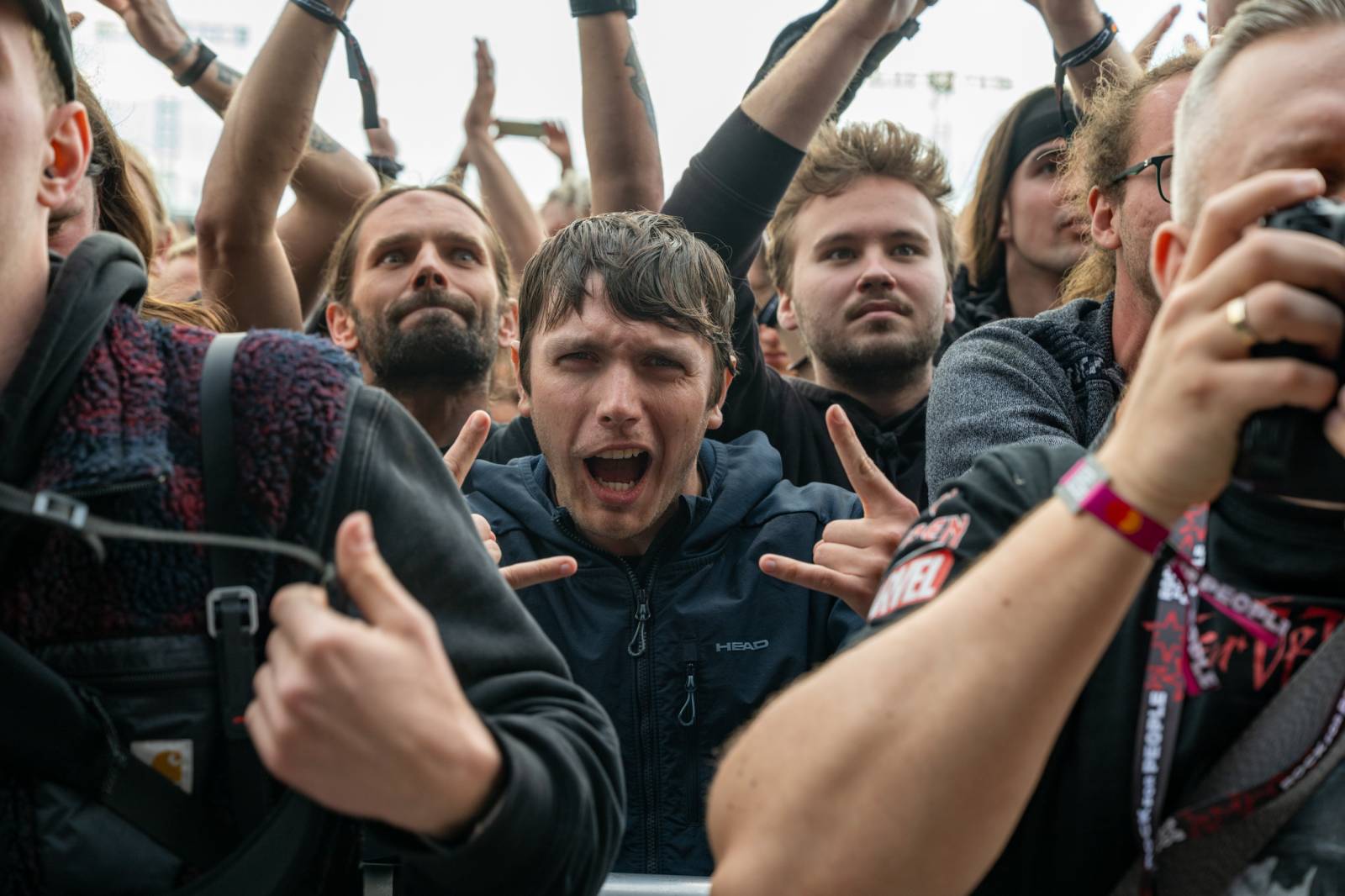 Lekce ryzího metalu od Iron Maiden, bravurní Alter Bridge i skvělý Dan Bárta. Takový byl poslední den na Rock for People