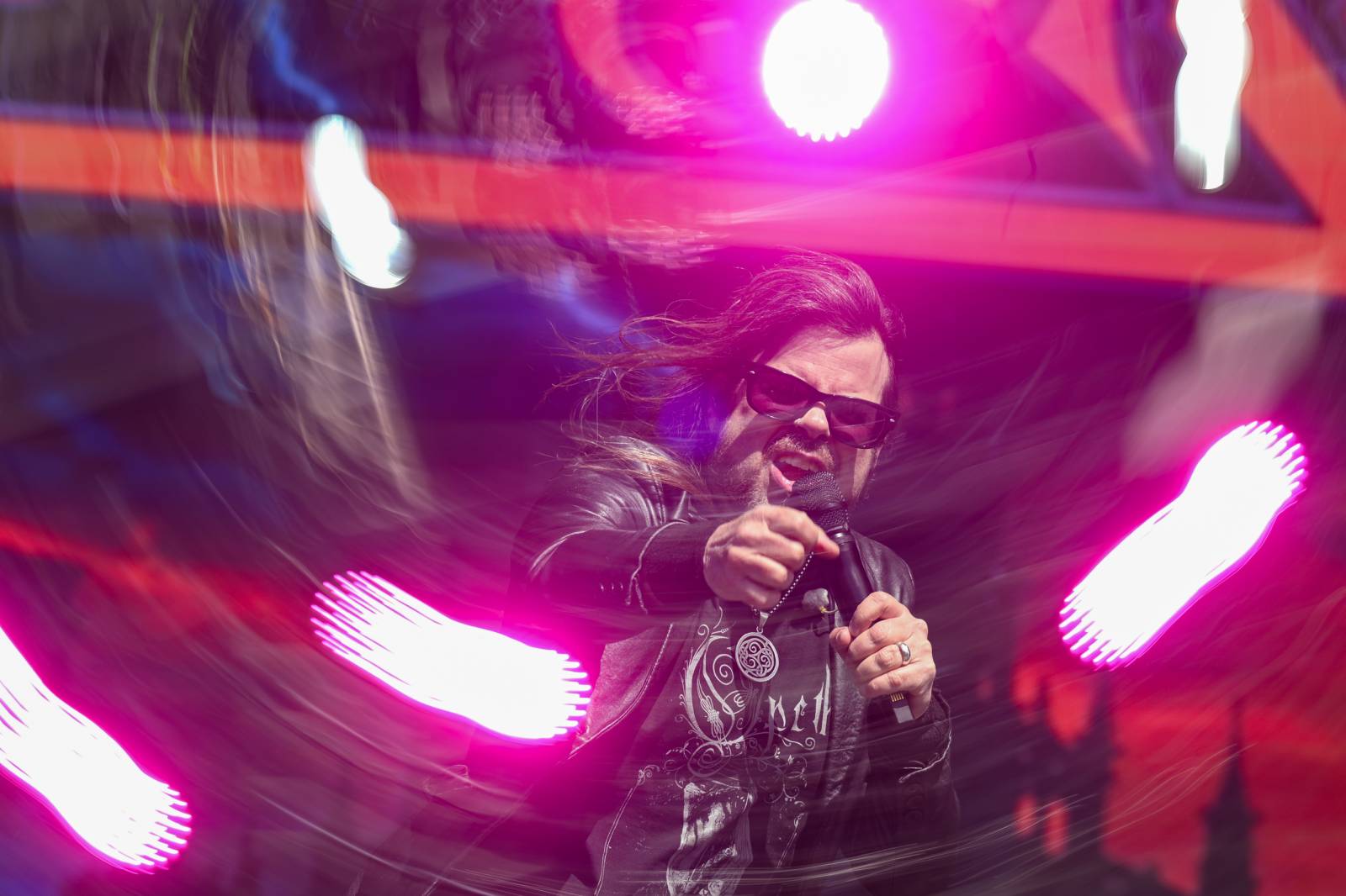 Lekce ryzího metalu od Iron Maiden, bravurní Alter Bridge i skvělý Dan Bárta. Takový byl poslední den na Rock for People