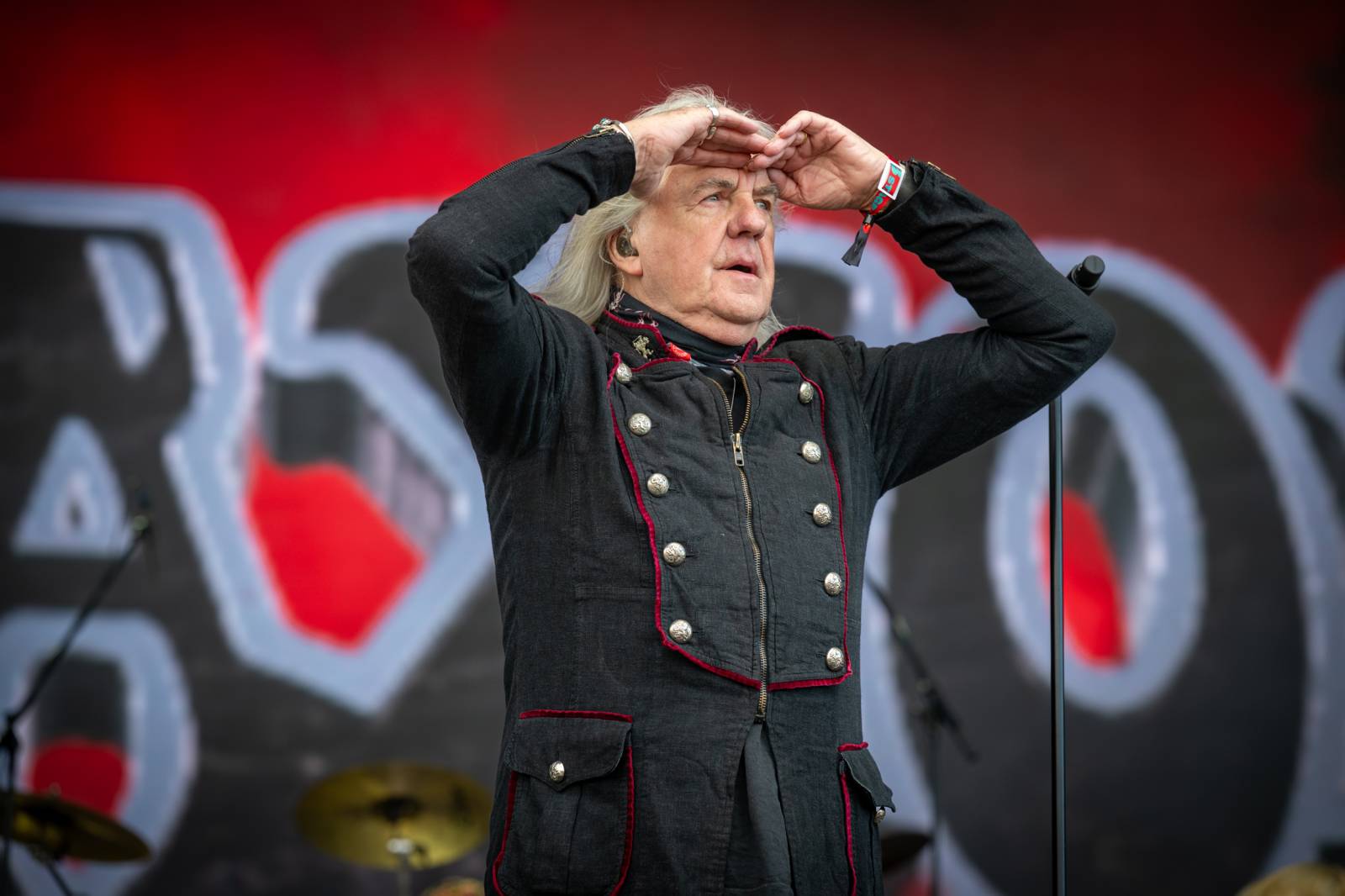 Lekce ryzího metalu od Iron Maiden, bravurní Alter Bridge i skvělý Dan Bárta. Takový byl poslední den na Rock for People