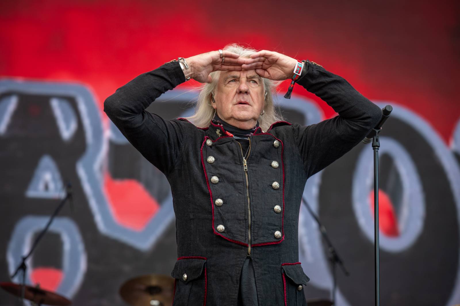 Lekce ryzího metalu od Iron Maiden, bravurní Alter Bridge i skvělý Dan Bárta. Takový byl poslední den na Rock for People