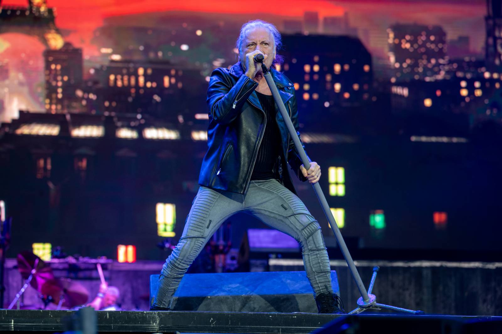Lekce ryzího metalu od Iron Maiden, bravurní Alter Bridge i skvělý Dan Bárta. Takový byl poslední den na Rock for People