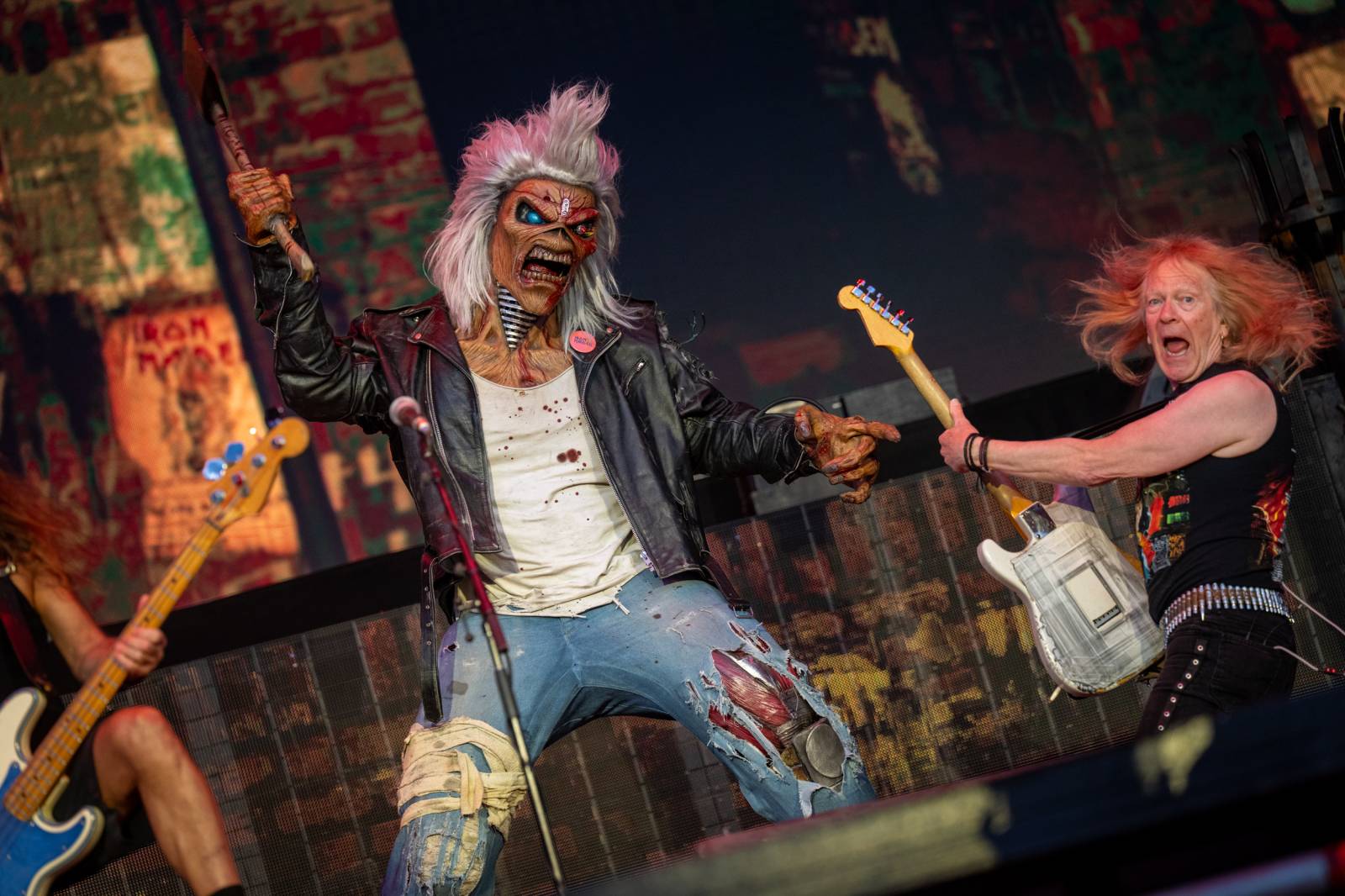 Lekce ryzího metalu od Iron Maiden, bravurní Alter Bridge i skvělý Dan Bárta. Takový byl poslední den na Rock for People