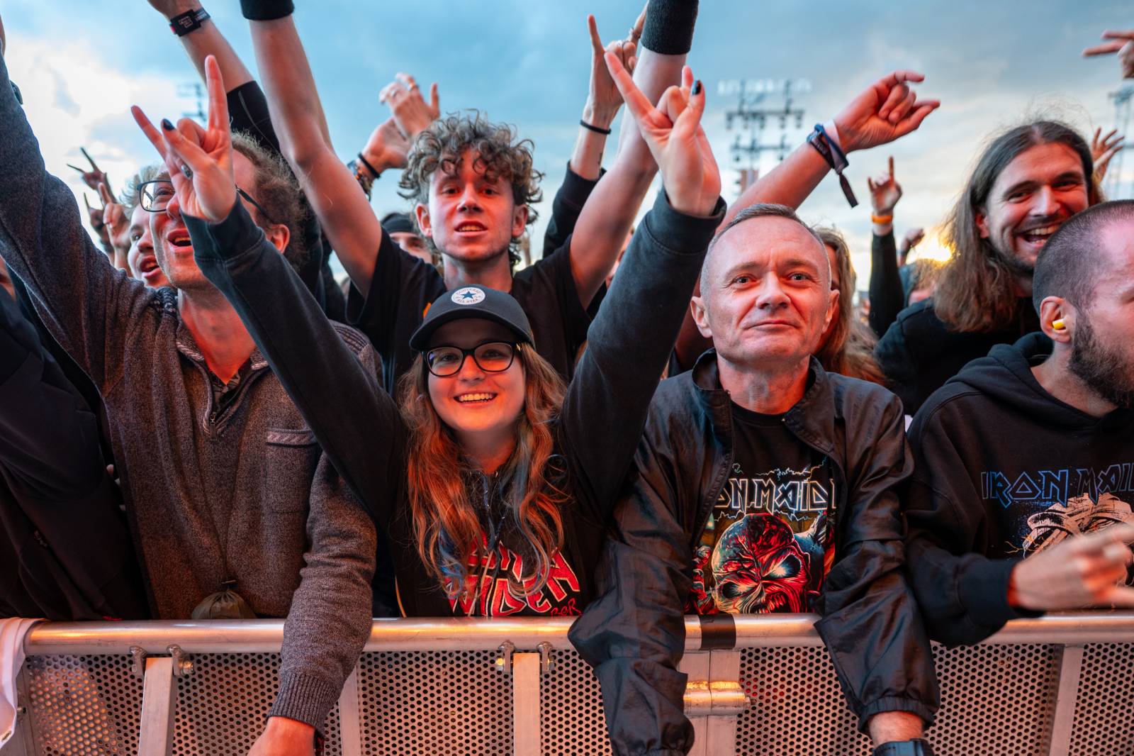 Lekce ryzího metalu od Iron Maiden, bravurní Alter Bridge i skvělý Dan Bárta. Takový byl poslední den na Rock for People