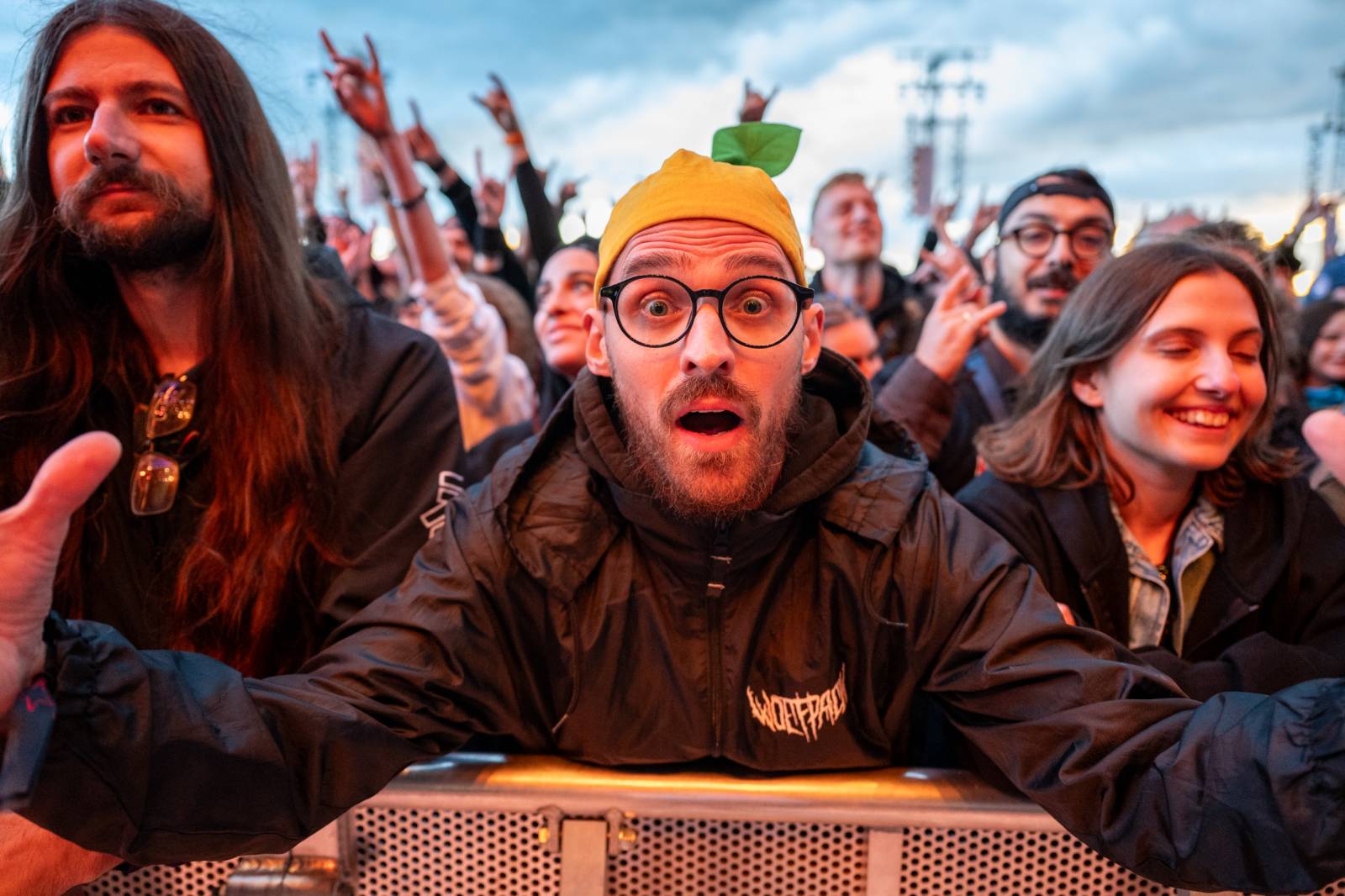 Lekce ryzího metalu od Iron Maiden, bravurní Alter Bridge i skvělý Dan Bárta. Takový byl poslední den na Rock for People
