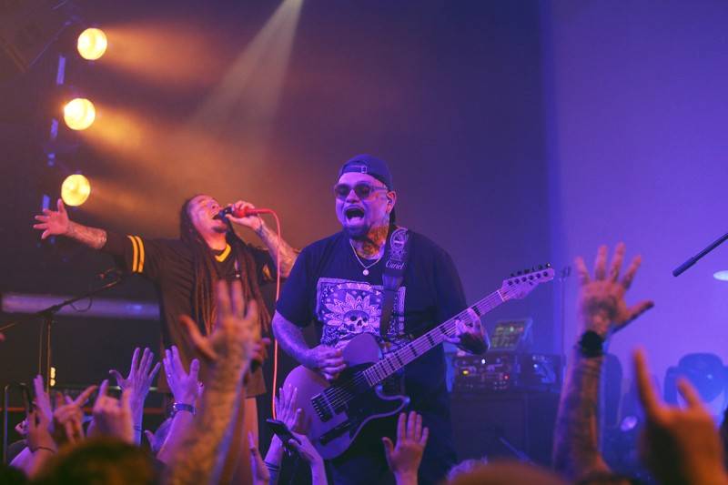 Rock for People skončil afterparty na brněnské Flédě. Postarali se o ni P.O.D.