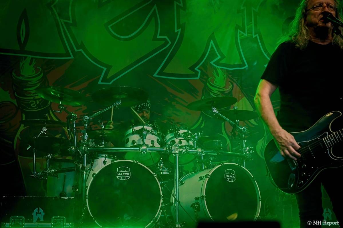Hvězdou Rock for JK Manětín byli punkoví SPS. Žízeň publikum uhasilo s Alkeholem, zahrálo i Totální nasazení