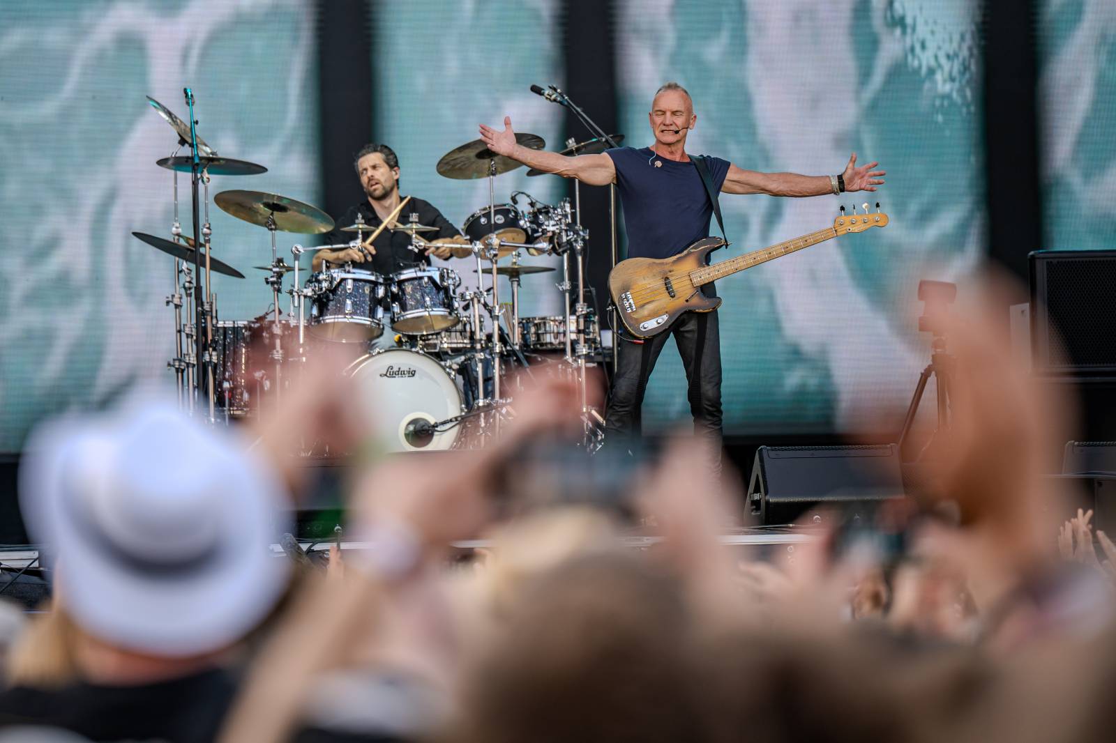Sting ukončil desátý ročník Metronome Prague. Razorlight vzali publikum do svého obýváku a bavili i Marcell a fiedlerski