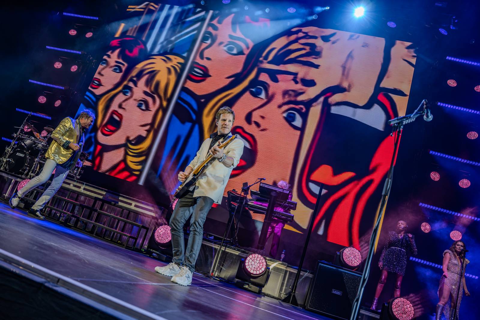 Duran Duran oslavili v Praze osmdesátá léta, přivezli klasiku i novou hudbu
