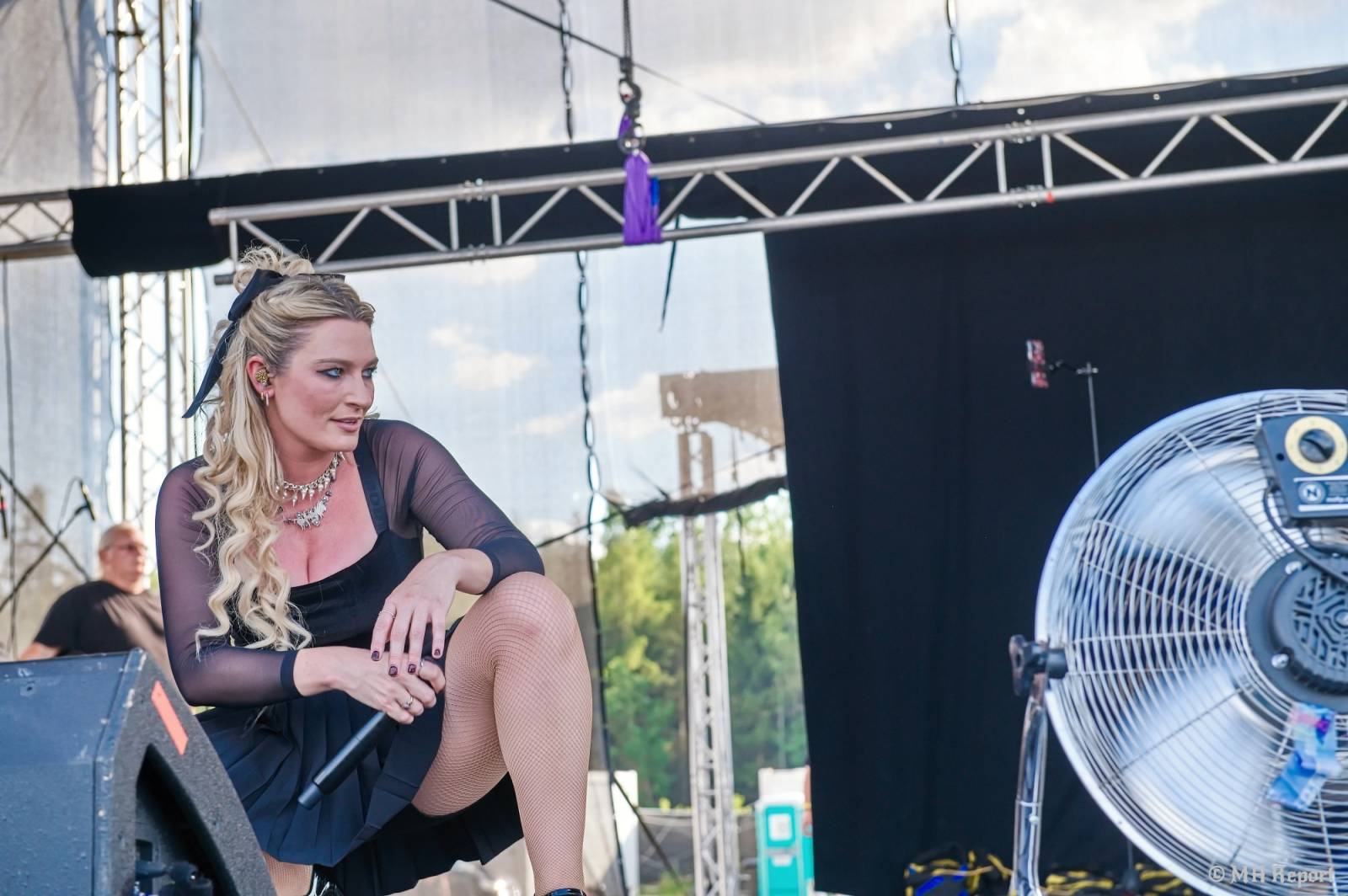 Basinfirefest odstartoval ve velkém stylu. Čtvrtek nabídl koncerty Arakainu, Freedom Call i Death To All