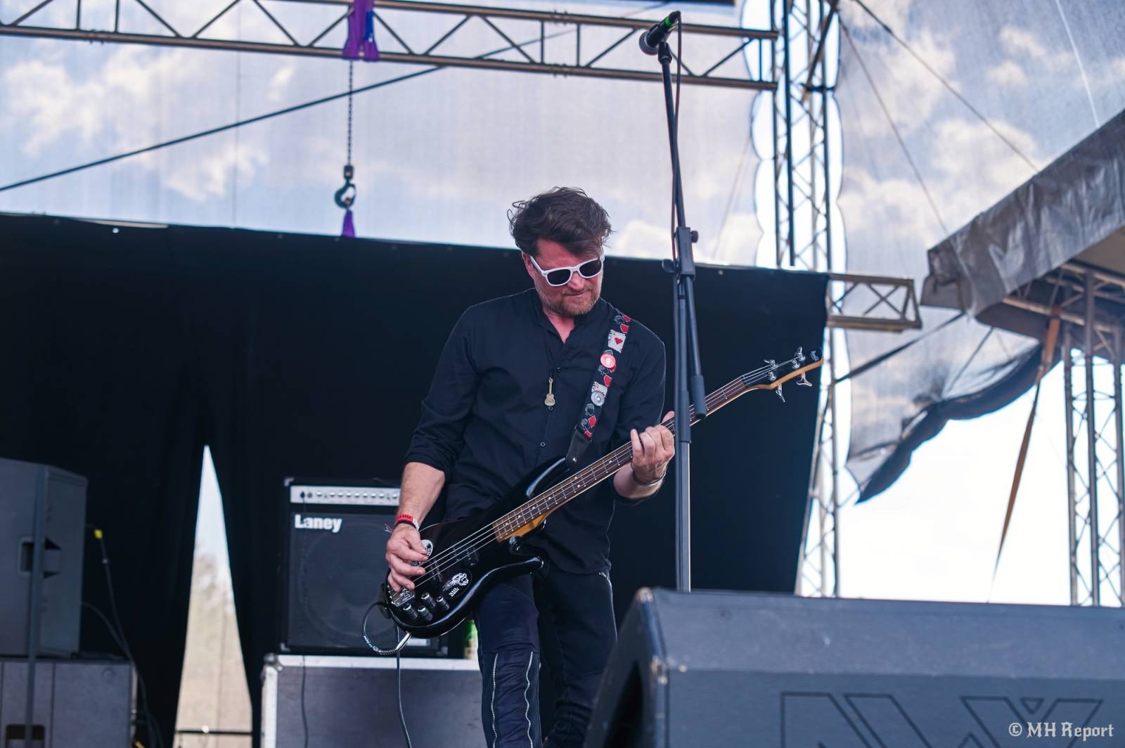 Basinfirefest odstartoval ve velkém stylu. Čtvrtek nabídl koncerty Arakainu, Freedom Call i Death To All