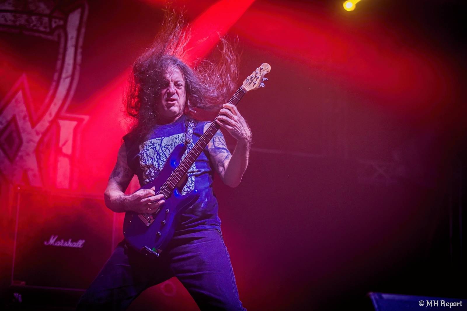 Basinfirefest odstartoval ve velkém stylu. Čtvrtek nabídl koncerty Arakainu, Freedom Call i Death To All
