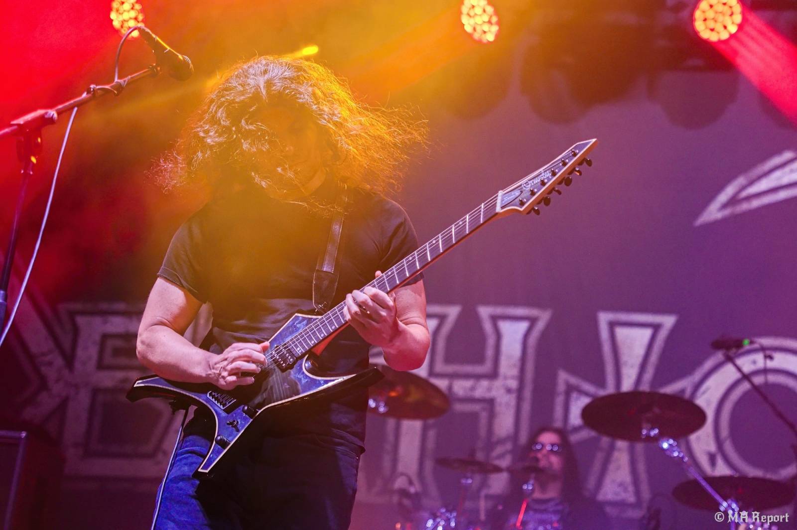 Basinfirefest odstartoval ve velkém stylu. Čtvrtek nabídl koncerty Arakainu, Freedom Call i Death To All