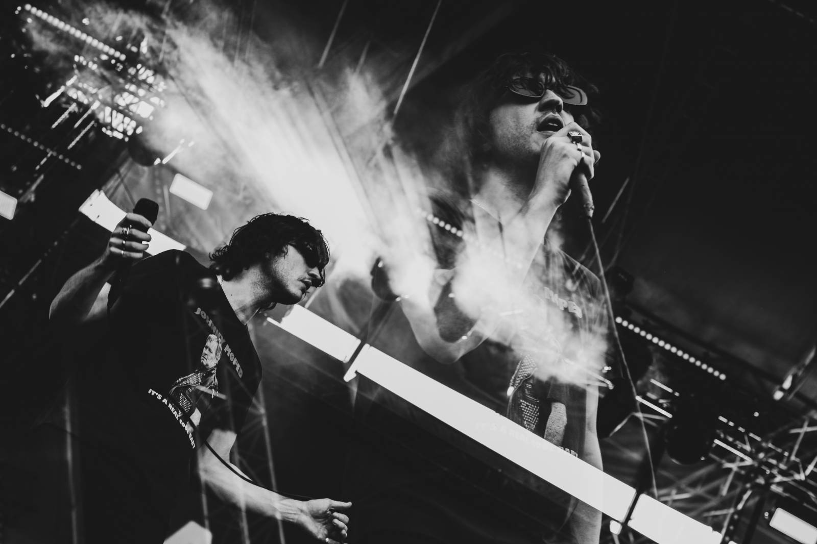 Mighty Sounds 2026, den druhý: Popelnicový riot, triumf Pennywise a noční tanec s The Baboon Show