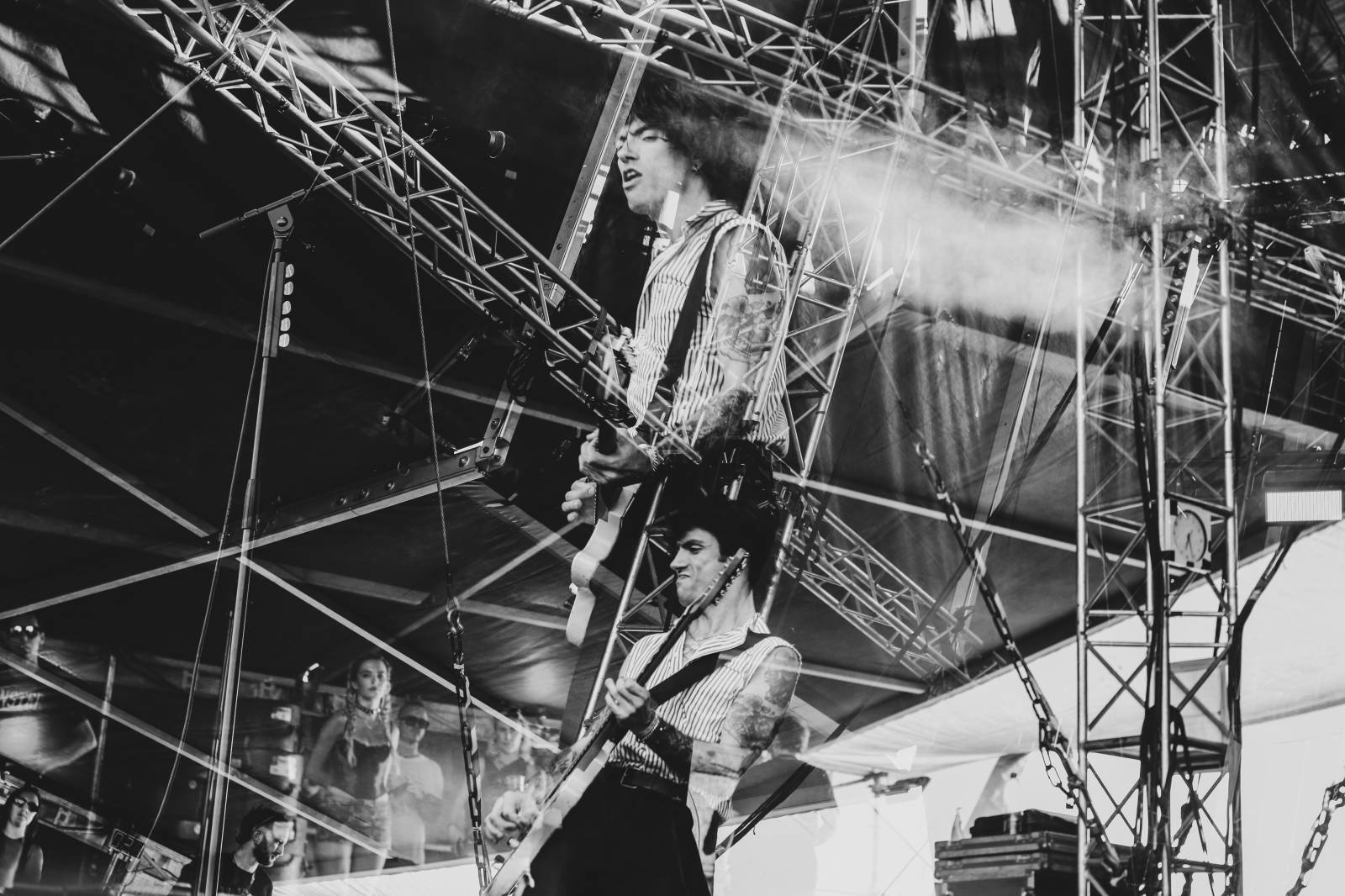Mighty Sounds 2026, den druhý: Popelnicový riot, triumf Pennywise a noční tanec s The Baboon Show