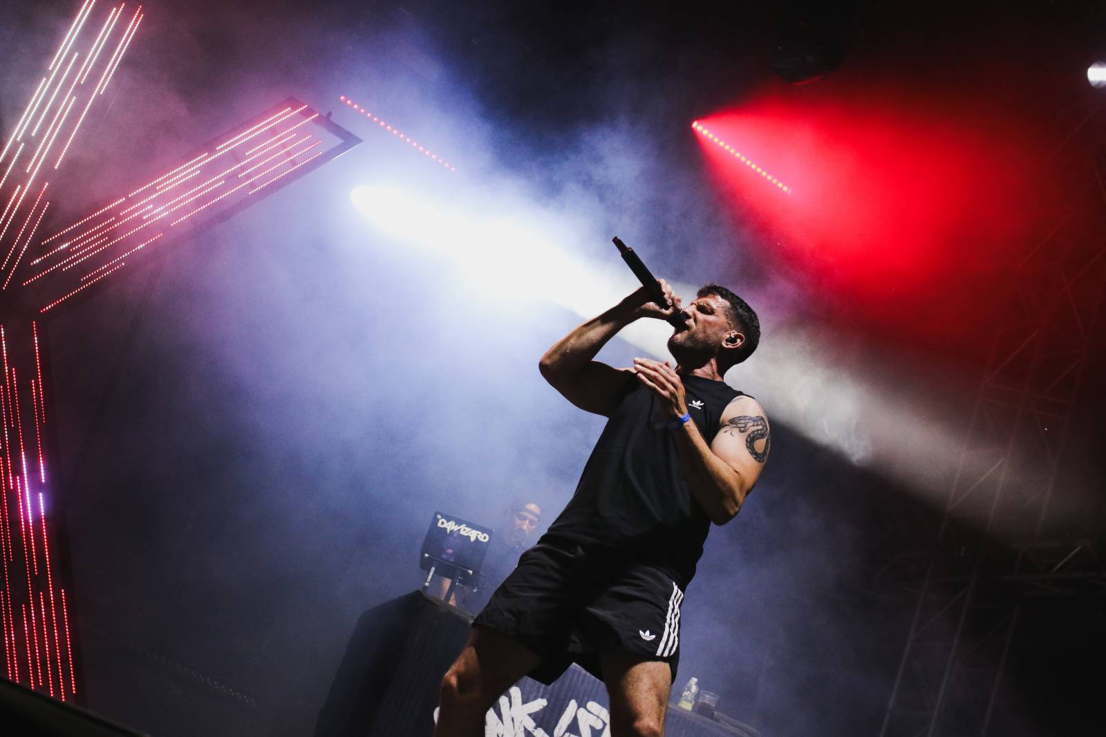 Mighty Sounds 2026, den druhý: Popelnicový riot, triumf Pennywise a noční tanec s The Baboon Show