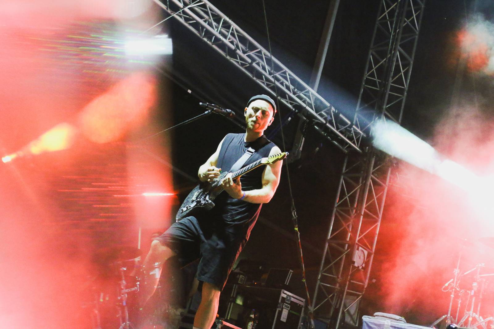 Mighty Sounds 2026, den druhý: Popelnicový riot, triumf Pennywise a noční tanec s The Baboon Show