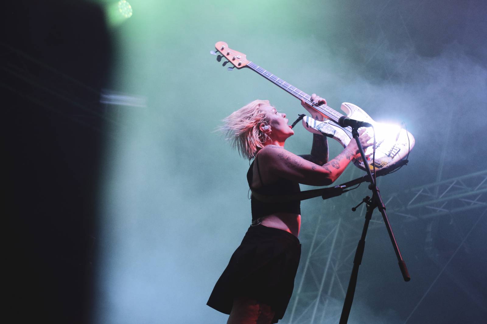 Mighty Sounds 2026, den druhý: Popelnicový riot, triumf Pennywise a noční tanec s The Baboon Show