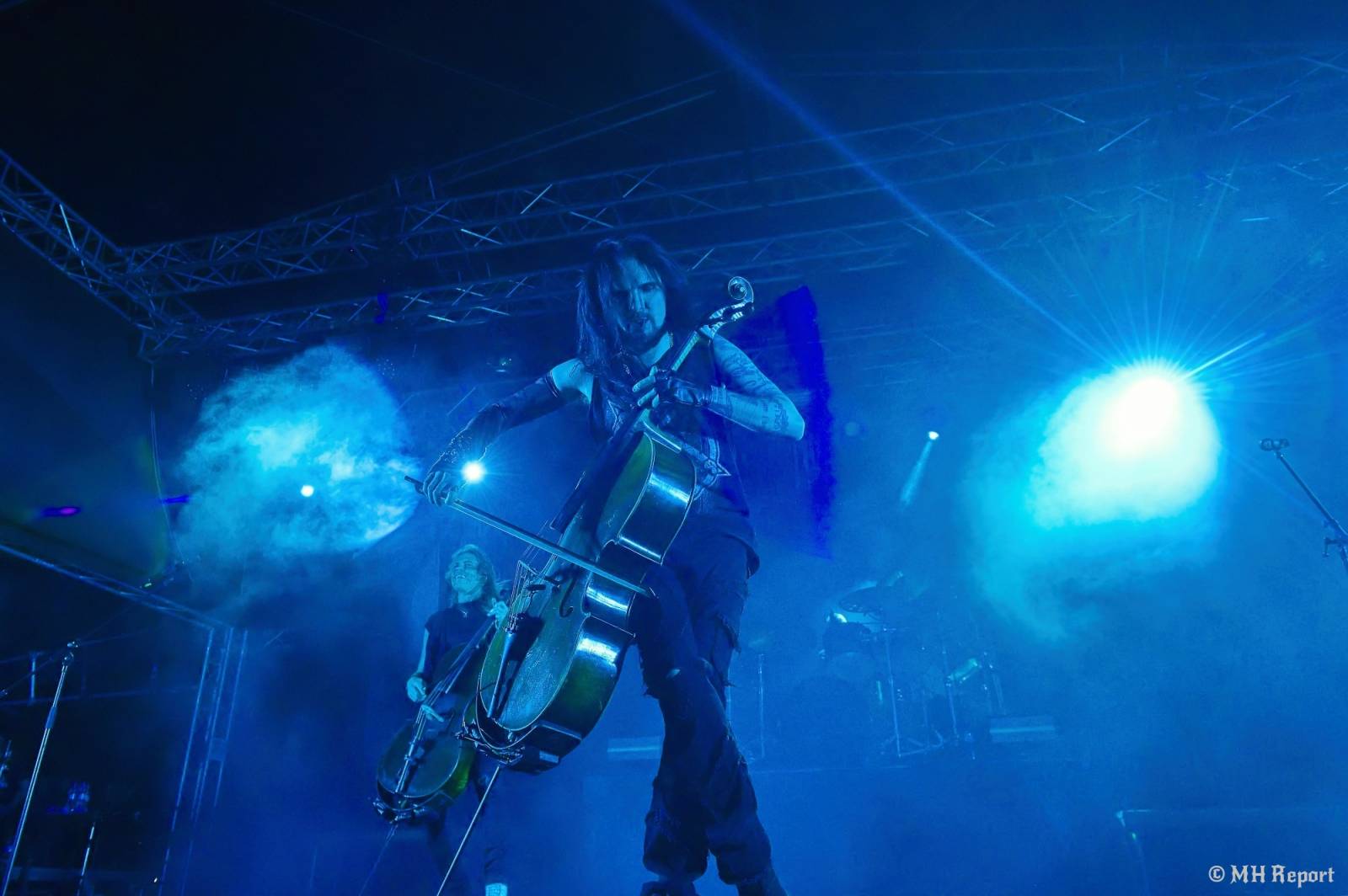 Basinfirefest uzavřel své brány. Hvězdami posledního dne byli Apocalyptica a Root
