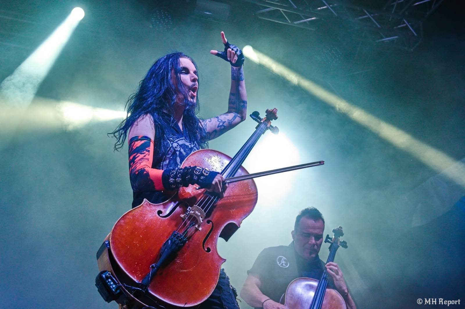 Basinfirefest uzavřel své brány. Hvězdami posledního dne byli Apocalyptica a Root