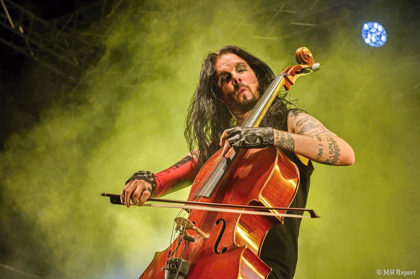 Basinfirefest uzavřel své brány. Hvězdami posledního dne byli Apocalyptica a Root