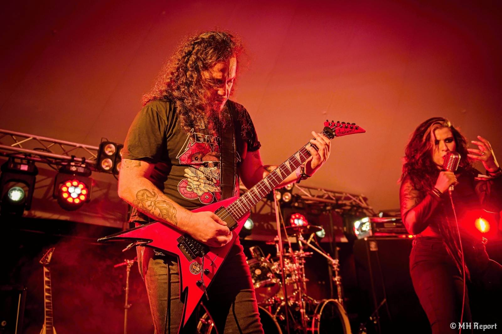 Basinfirefest uzavřel své brány. Hvězdami posledního dne byli Apocalyptica a Root