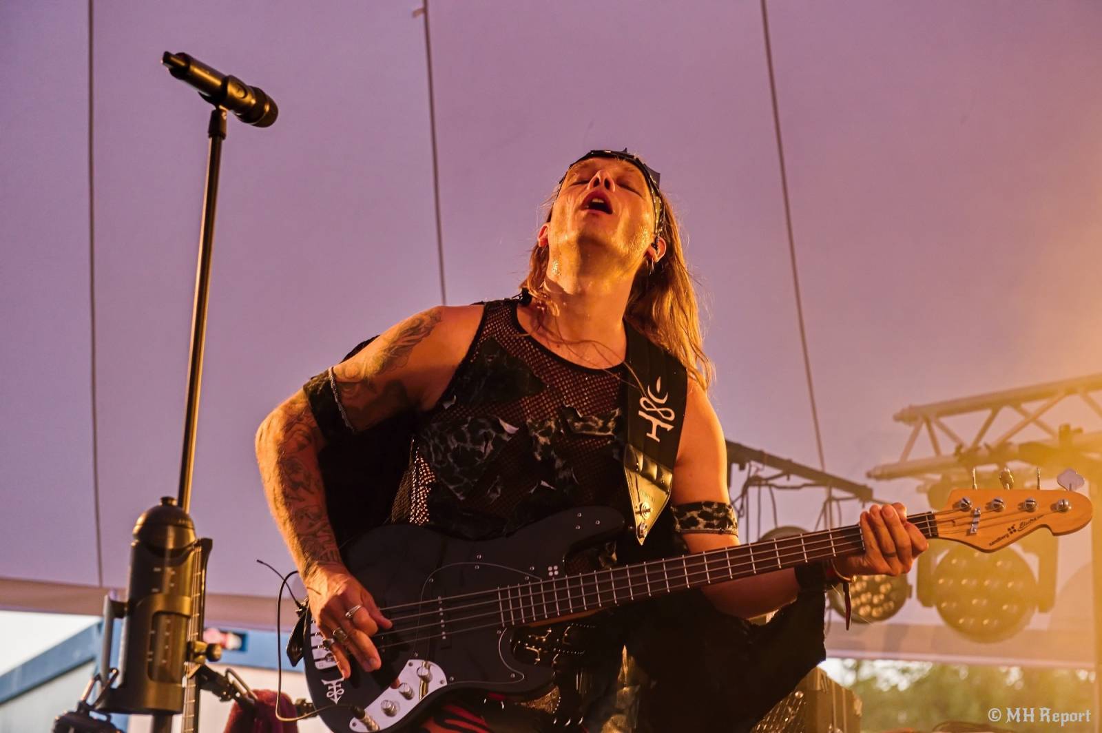 Basinfirefest uzavřel své brány. Hvězdami posledního dne byli Apocalyptica a Root