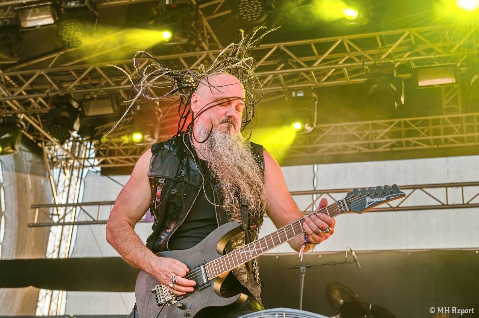 Basinfirefest uzavřel své brány. Hvězdami posledního dne byli Apocalyptica a Root