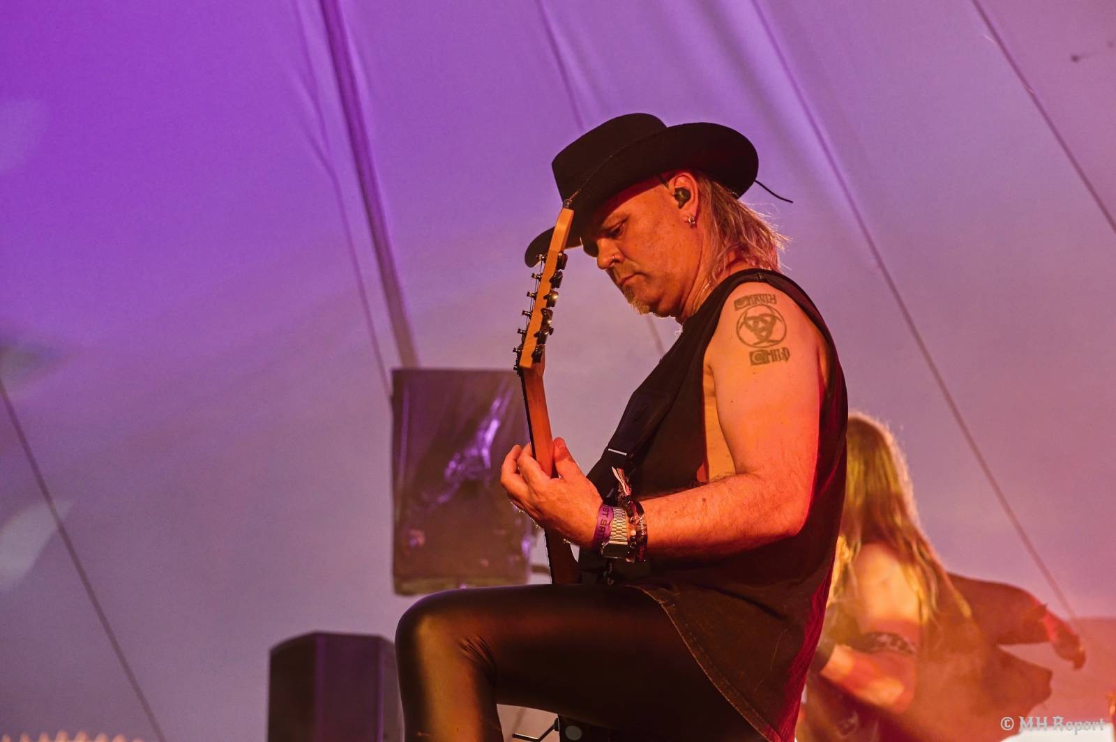 Basinfirefest uzavřel své brány. Hvězdami posledního dne byli Apocalyptica a Root