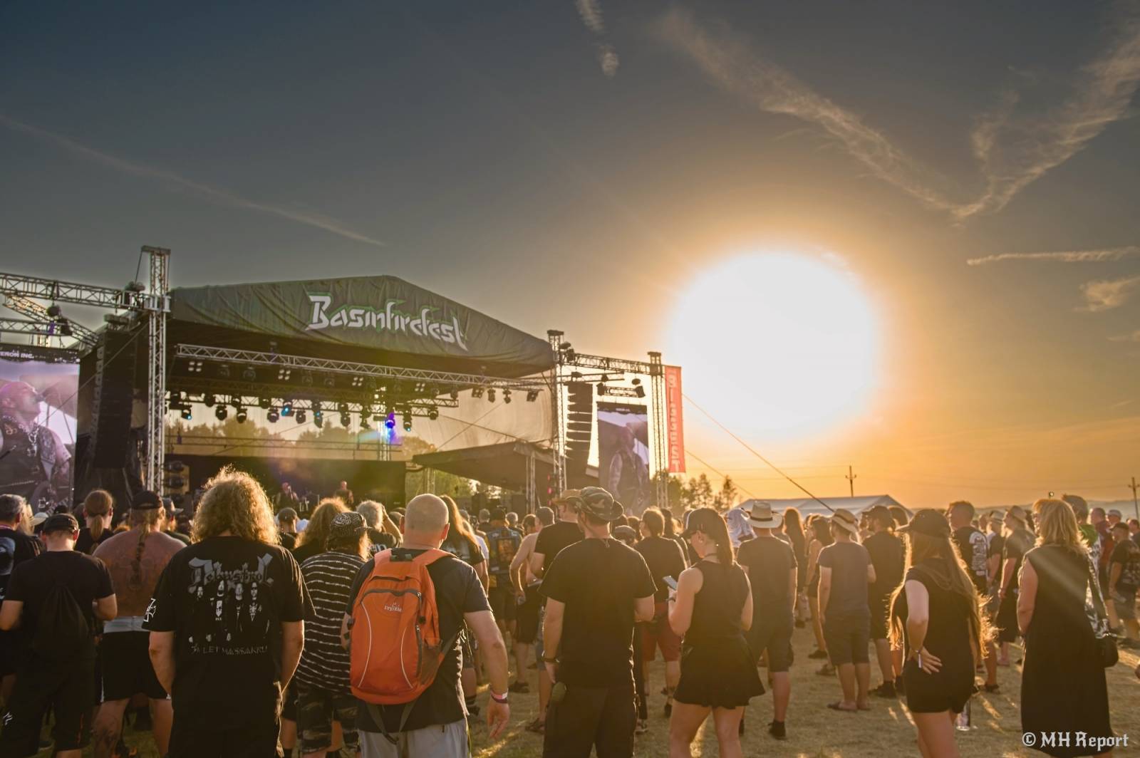 Basinfirefest uzavřel své brány. Hvězdami posledního dne byli Apocalyptica a Root