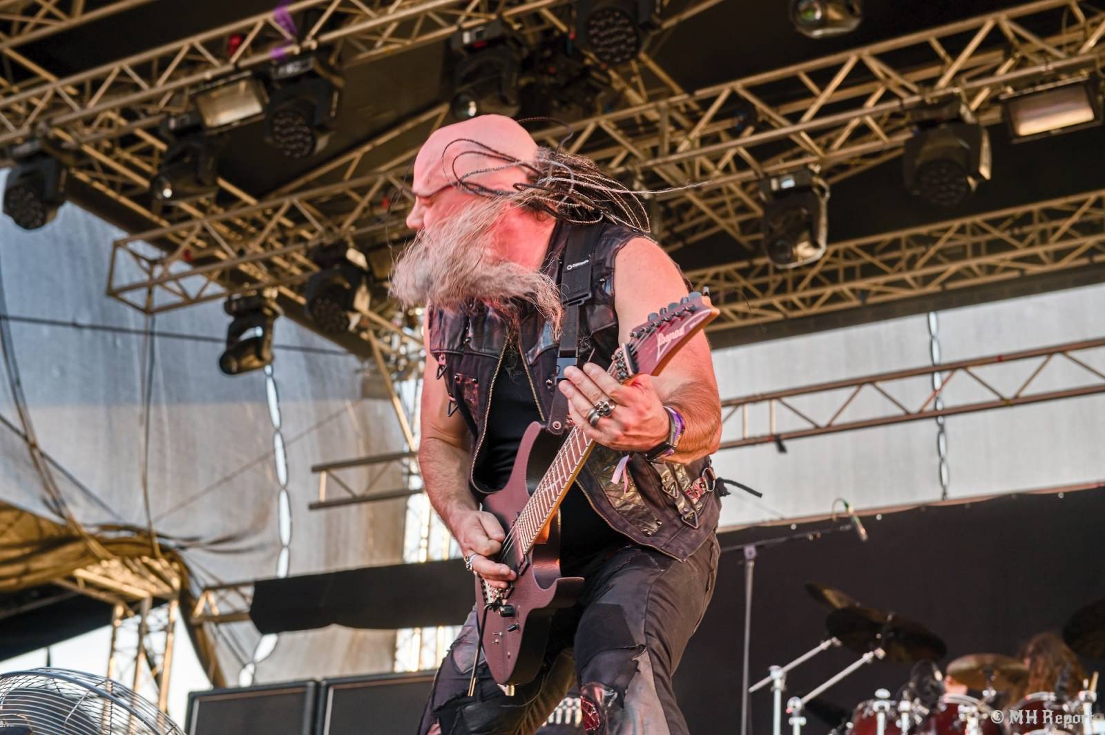 Basinfirefest uzavřel své brány. Hvězdami posledního dne byli Apocalyptica a Root
