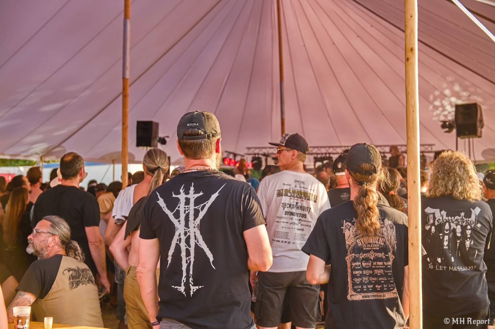 Basinfirefest uzavřel své brány. Hvězdami posledního dne byli Apocalyptica a Root