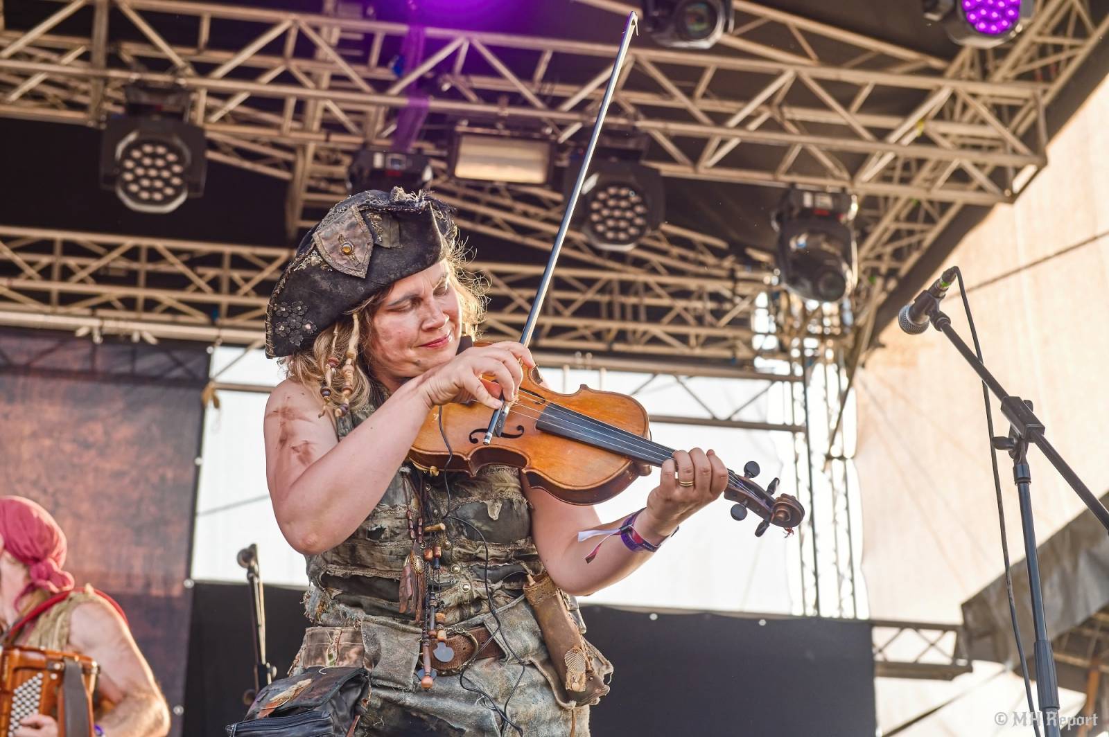 Basinfirefest uzavřel své brány. Hvězdami posledního dne byli Apocalyptica a Root