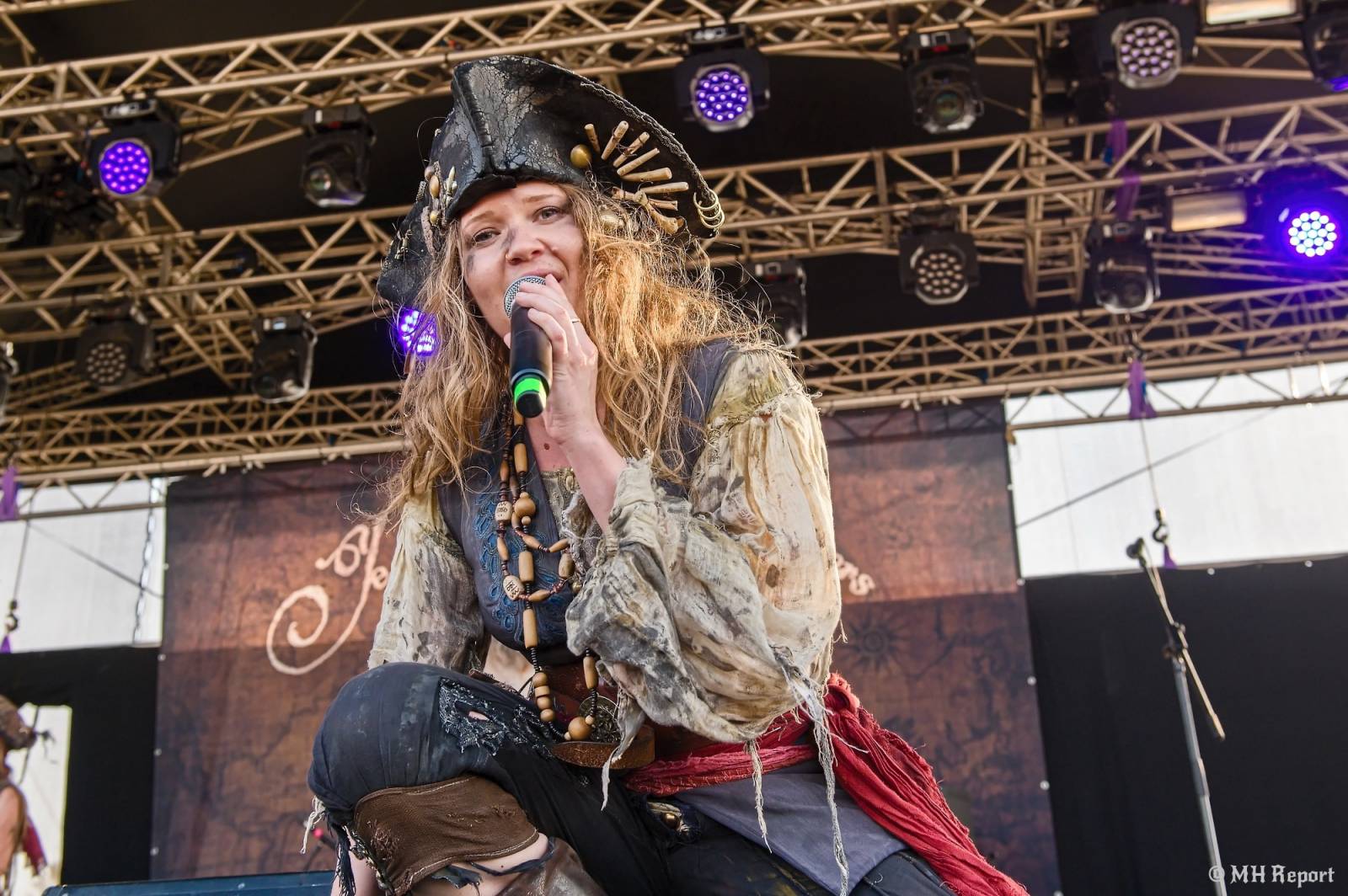 Basinfirefest uzavřel své brány. Hvězdami posledního dne byli Apocalyptica a Root