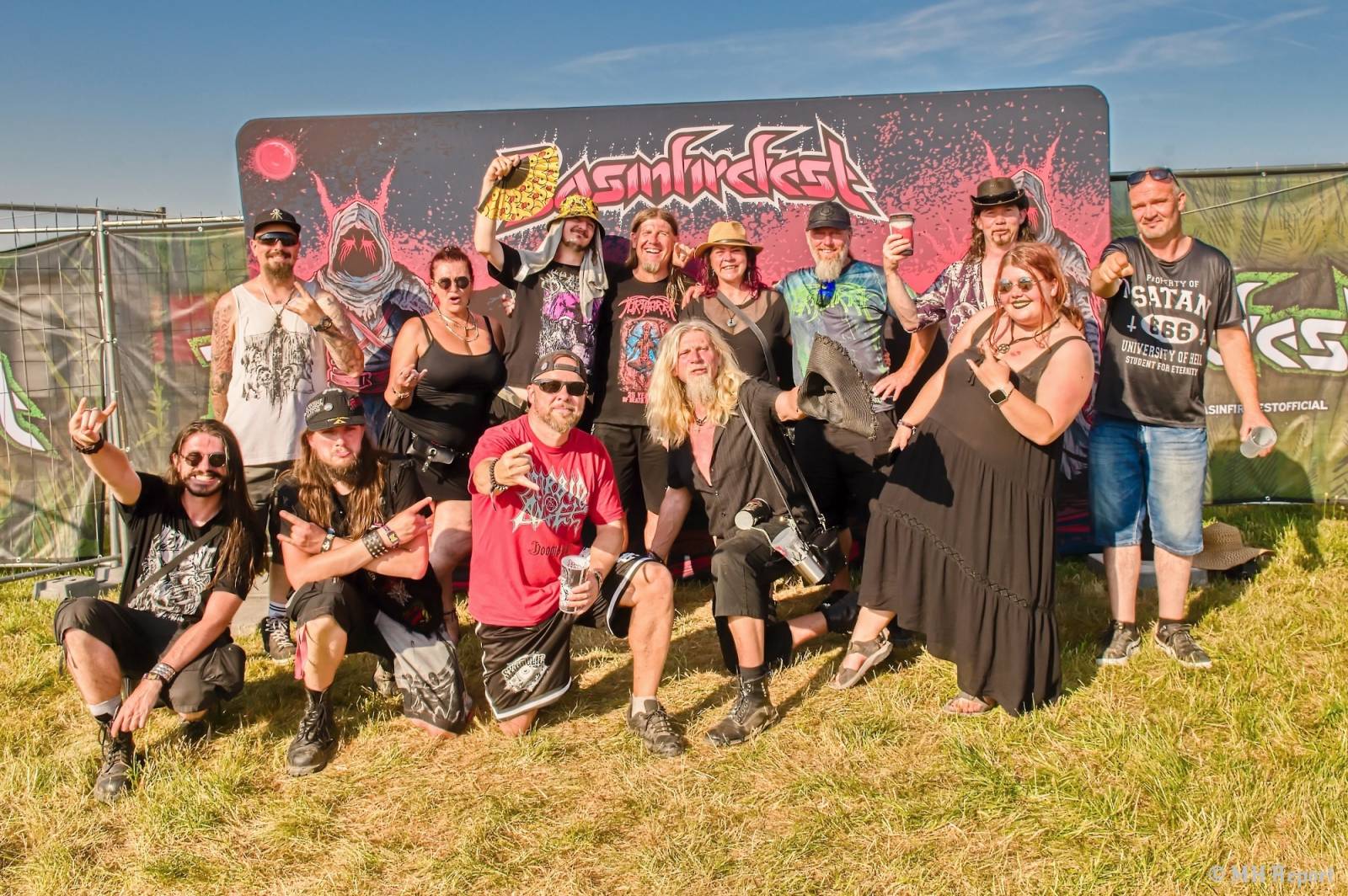Basinfirefest uzavřel své brány. Hvězdami posledního dne byli Apocalyptica a Root