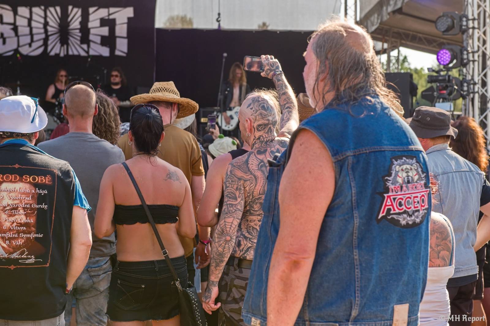Basinfirefest uzavřel své brány. Hvězdami posledního dne byli Apocalyptica a Root