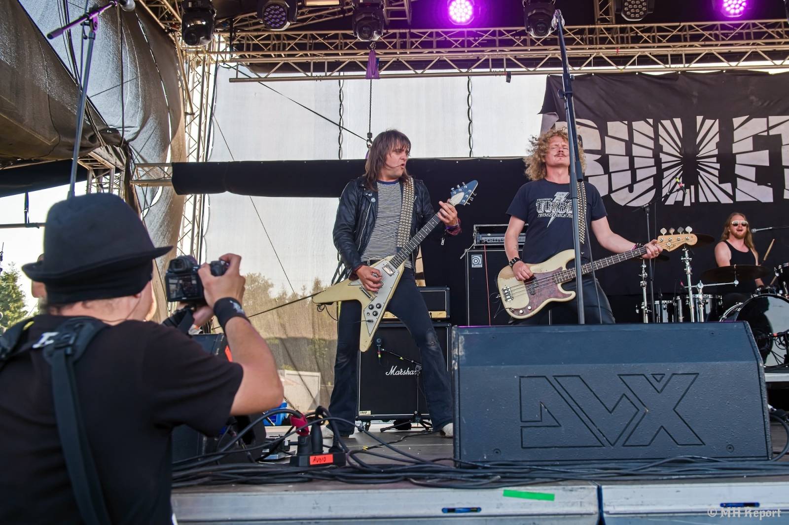 Basinfirefest uzavřel své brány. Hvězdami posledního dne byli Apocalyptica a Root