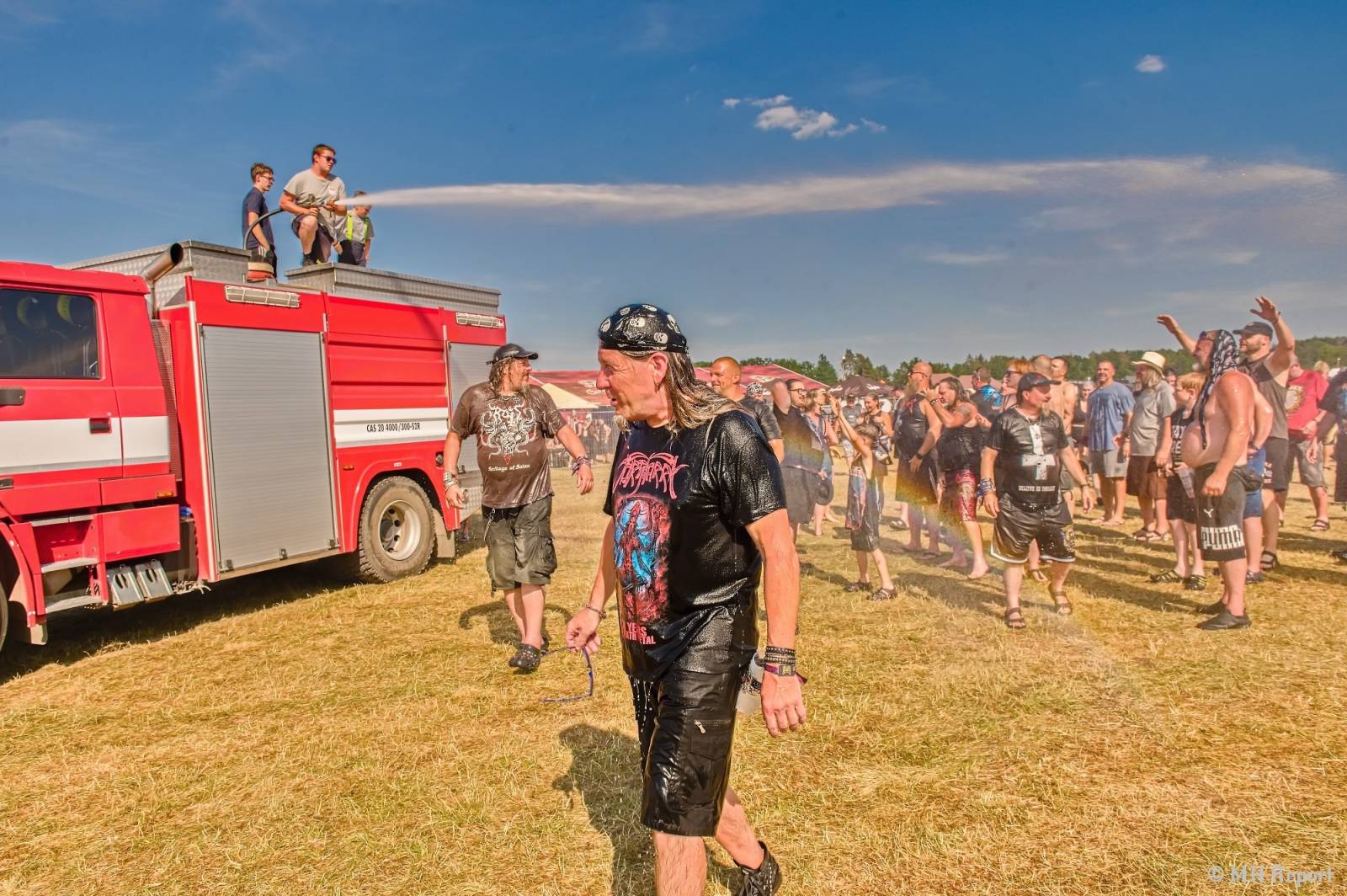 Basinfirefest uzavřel své brány. Hvězdami posledního dne byli Apocalyptica a Root