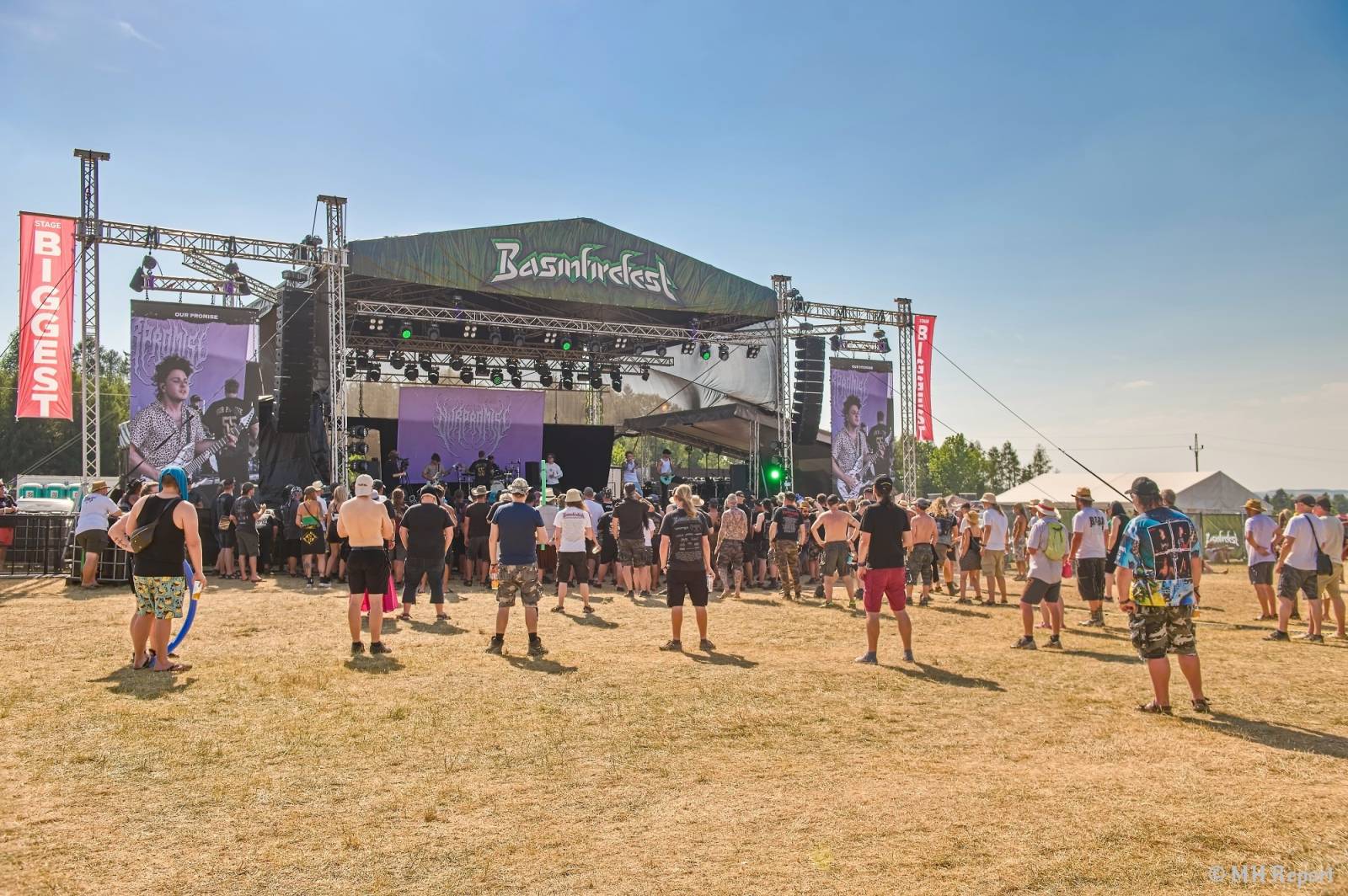 Basinfirefest uzavřel své brány. Hvězdami posledního dne byli Apocalyptica a Root