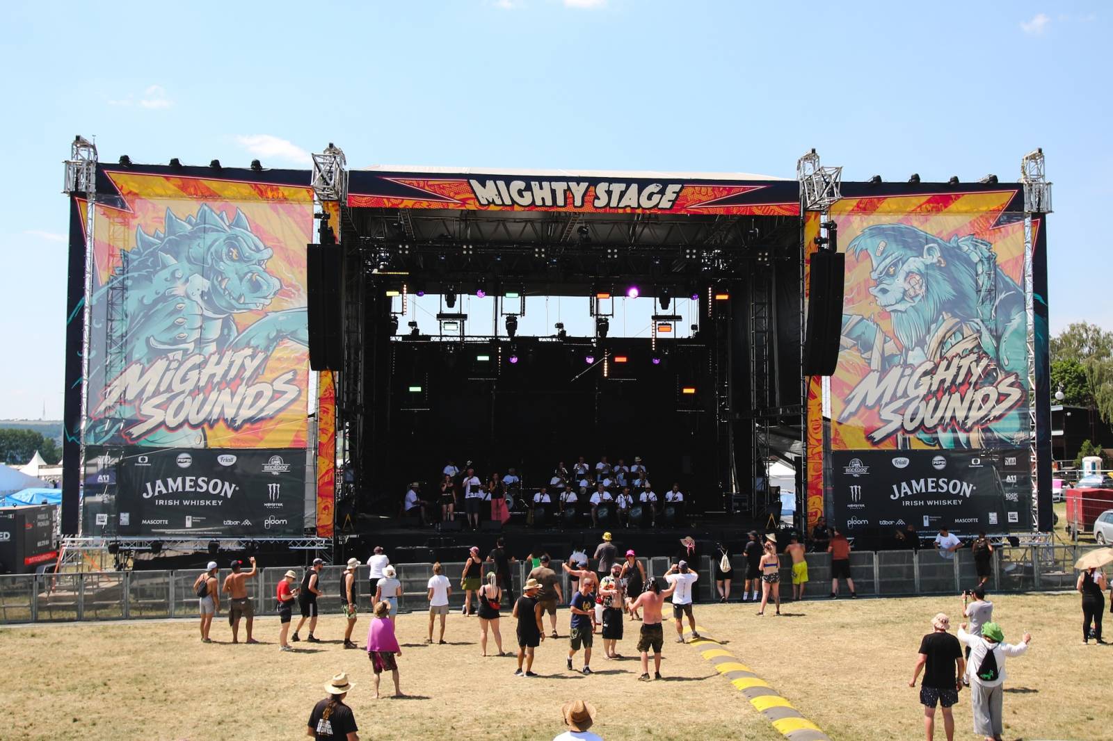 Mighty Sounds, den třetí: Skindred, Gutalax a Talco se postarali o víc než důstojné finále