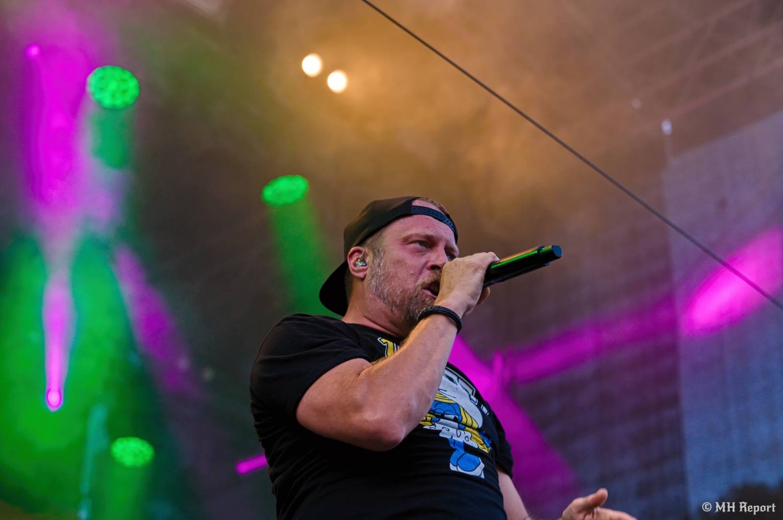 Pekelný ostrov odstartoval. První den nabídl show Divokýho Billa, Škworu, Harleje nebo Visacího zámku