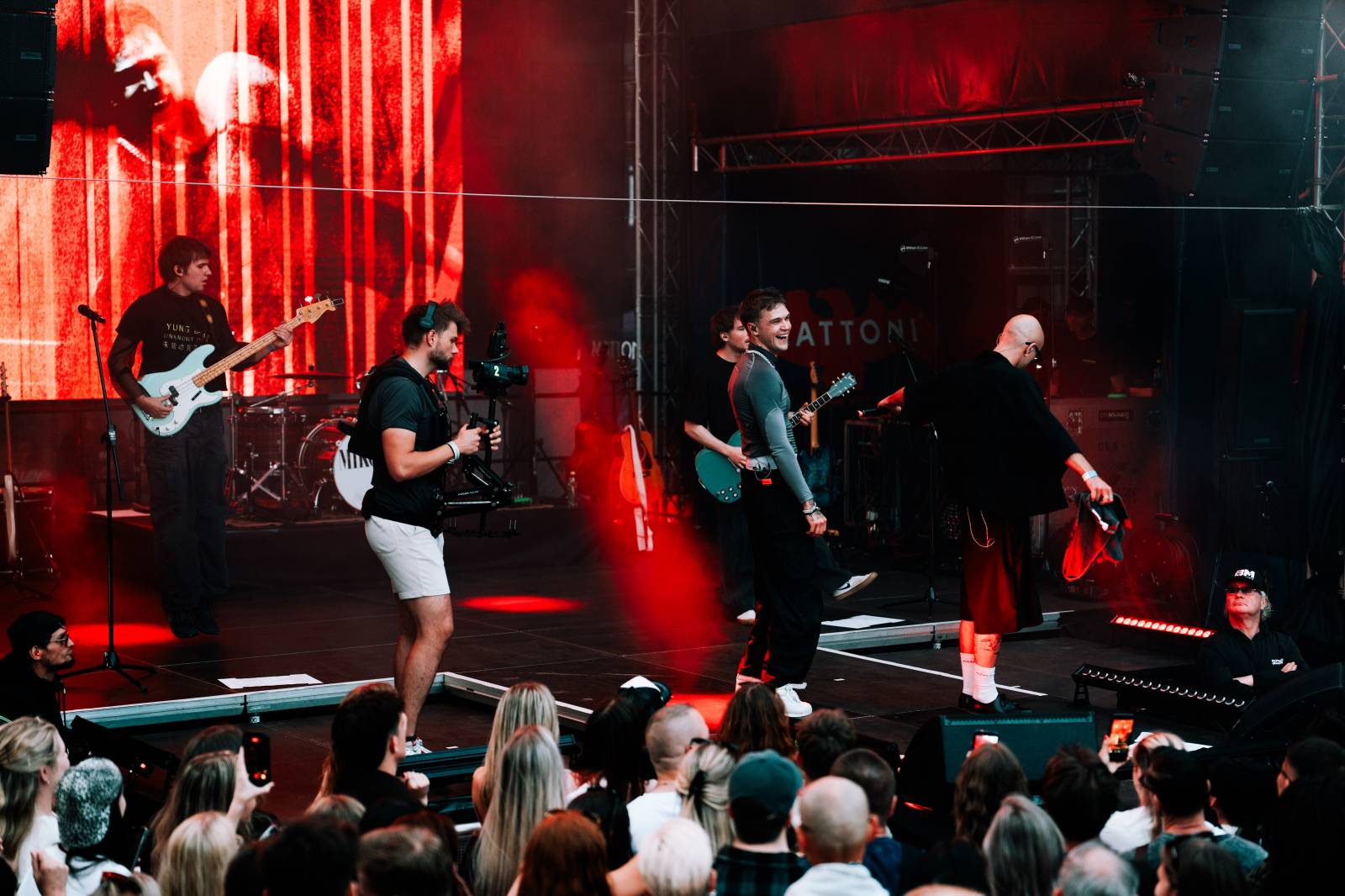 Mattoni Life Bar zahájil na KVIFF svůj program. Zazářili Mikolas, PSH i NobodyListen