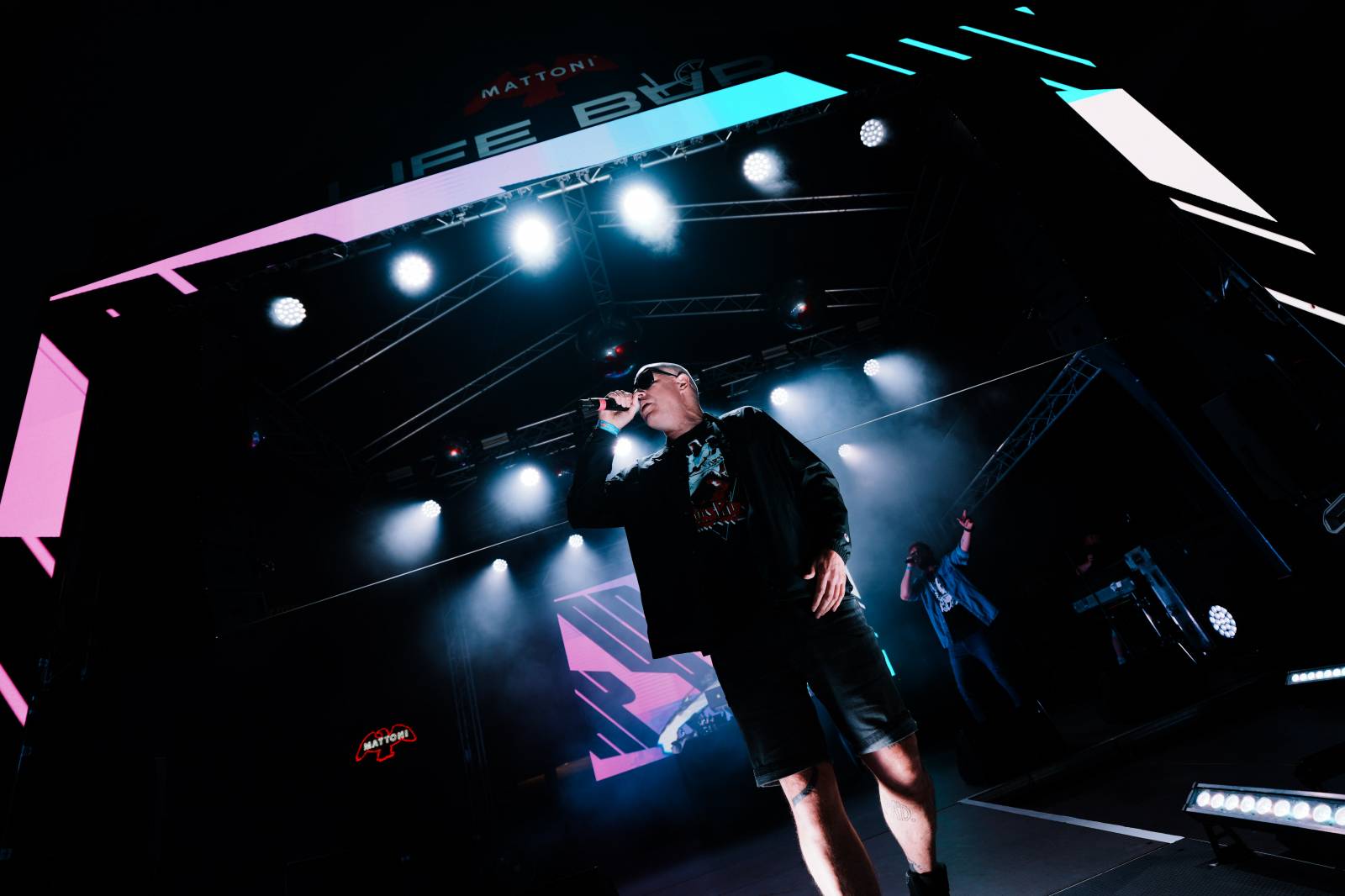 Mattoni Life Bar zahájil na KVIFF svůj program. Zazářili Mikolas, PSH i NobodyListen