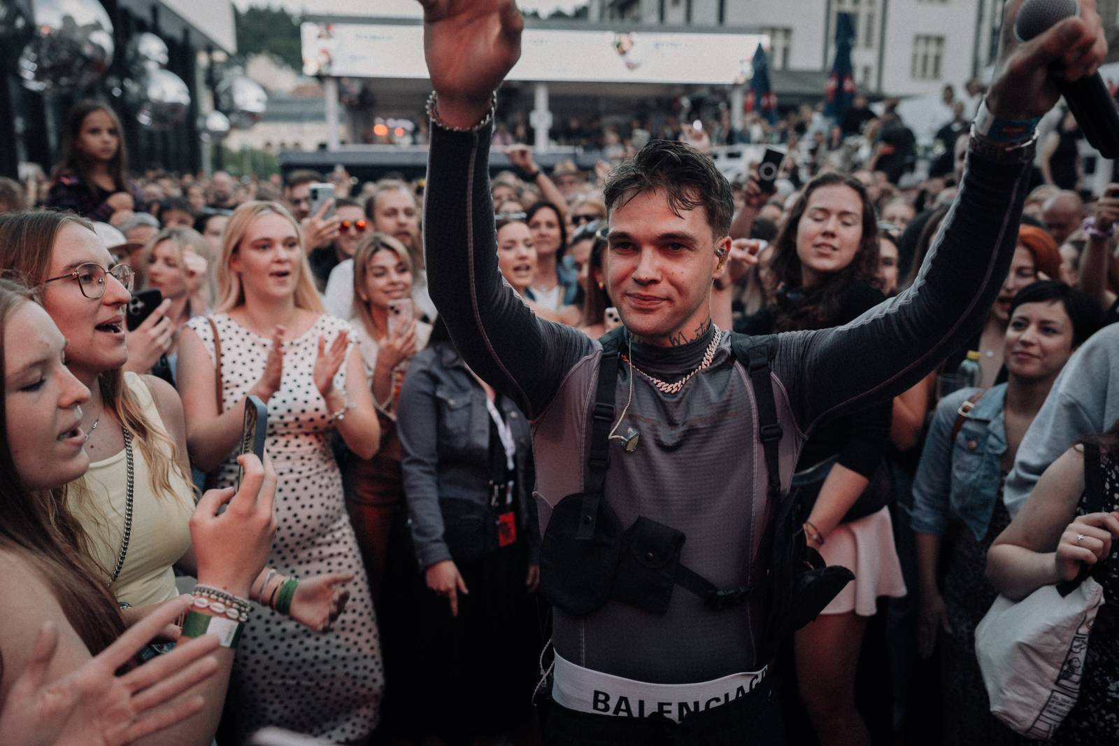 Mattoni Life Bar zahájil na KVIFF svůj program. Zazářili Mikolas, PSH i NobodyListen