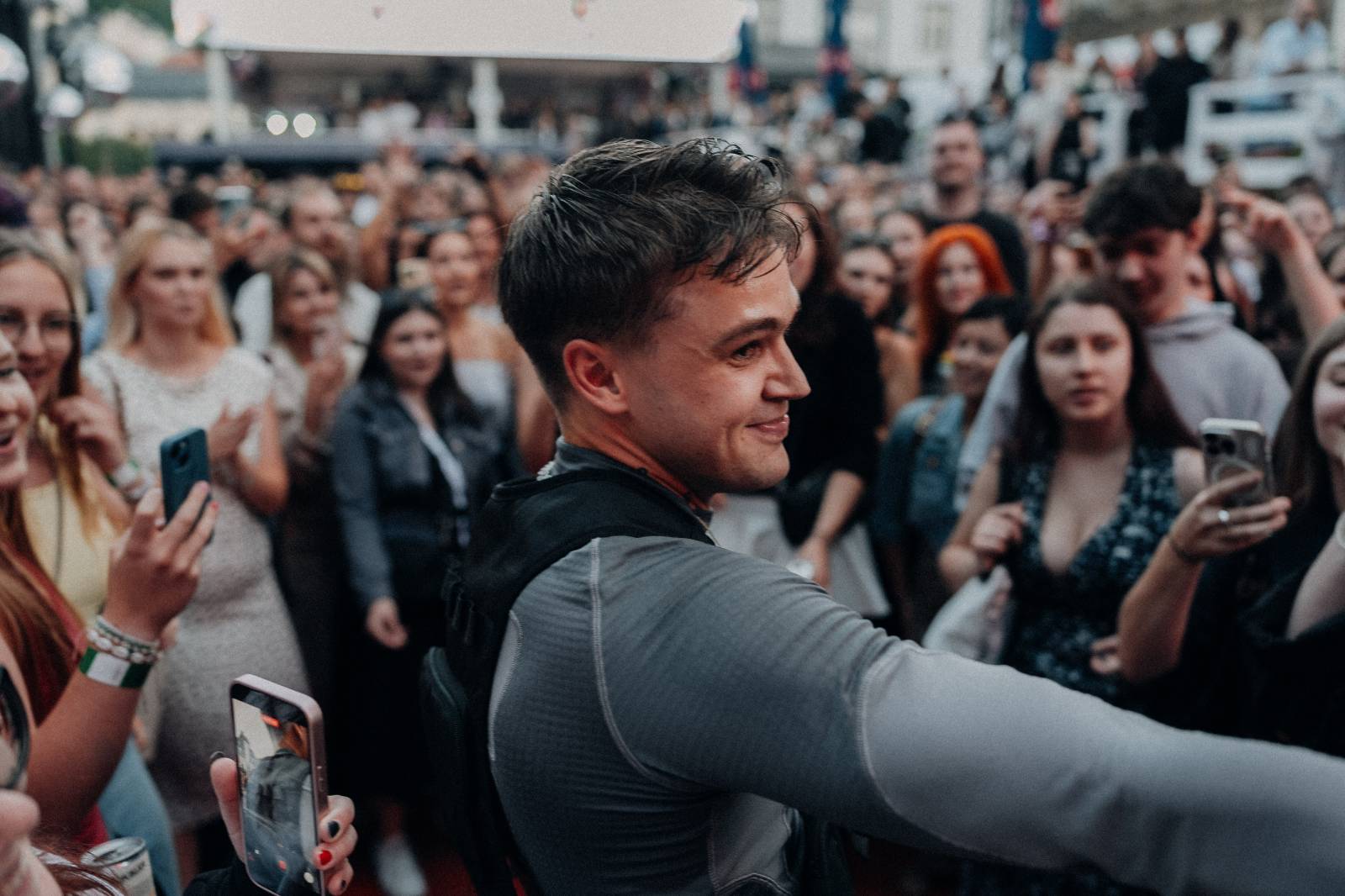 Mattoni Life Bar zahájil na KVIFF svůj program. Zazářili Mikolas, PSH i NobodyListen